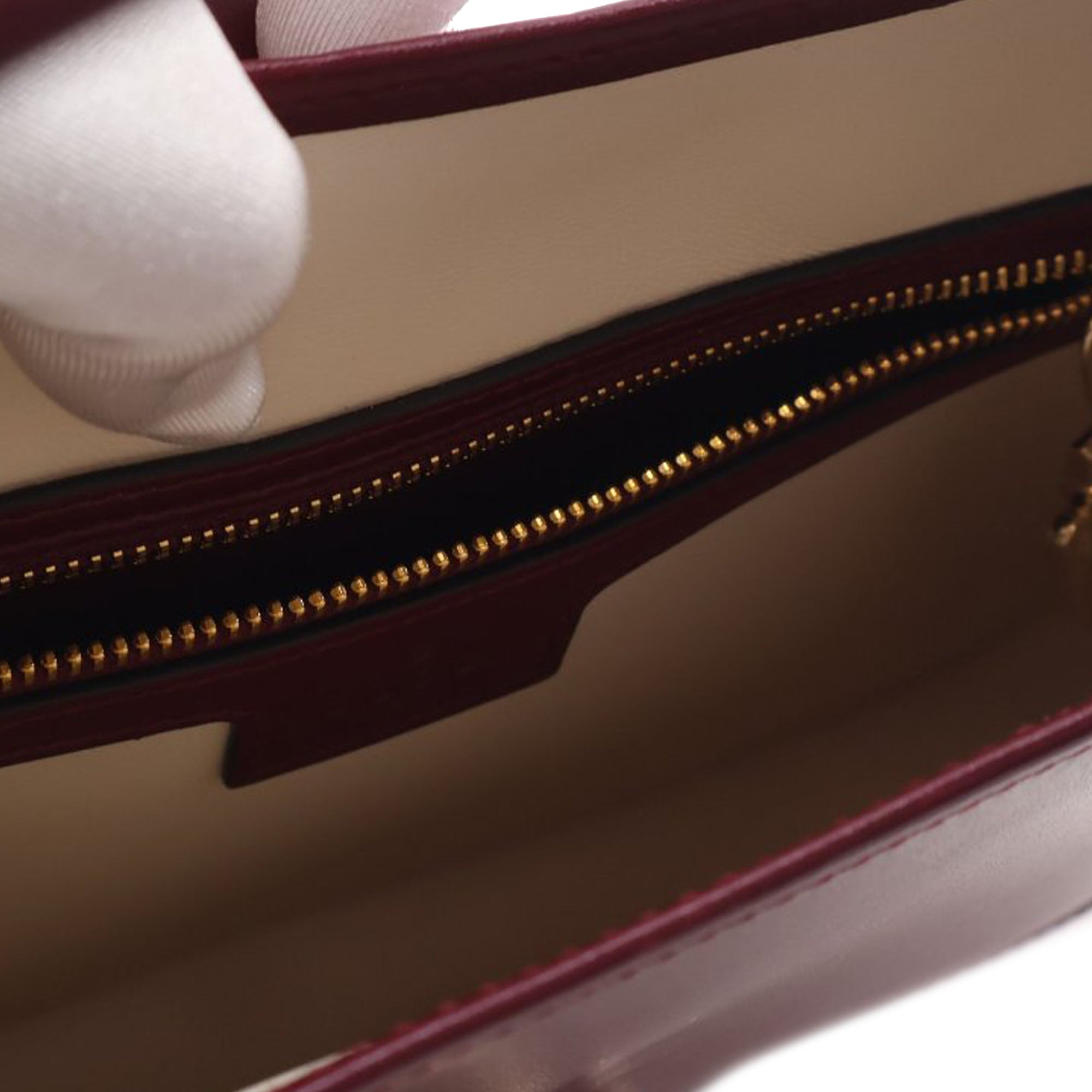 Gucci Medium Smooth Calfskin Jackie 1961 Crossbody - image 4