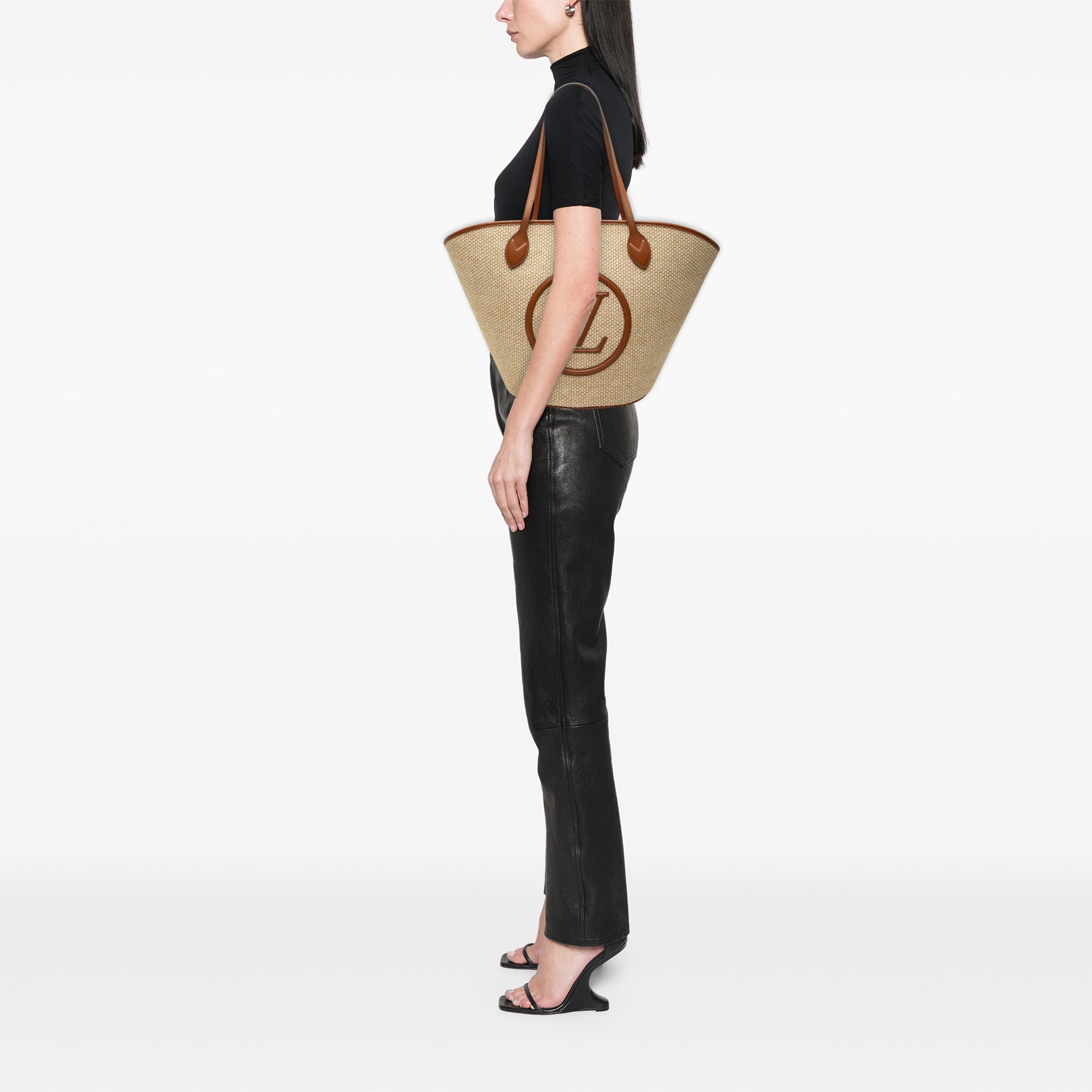 Louis Vuitton Raffia Saint Jacques - image 6