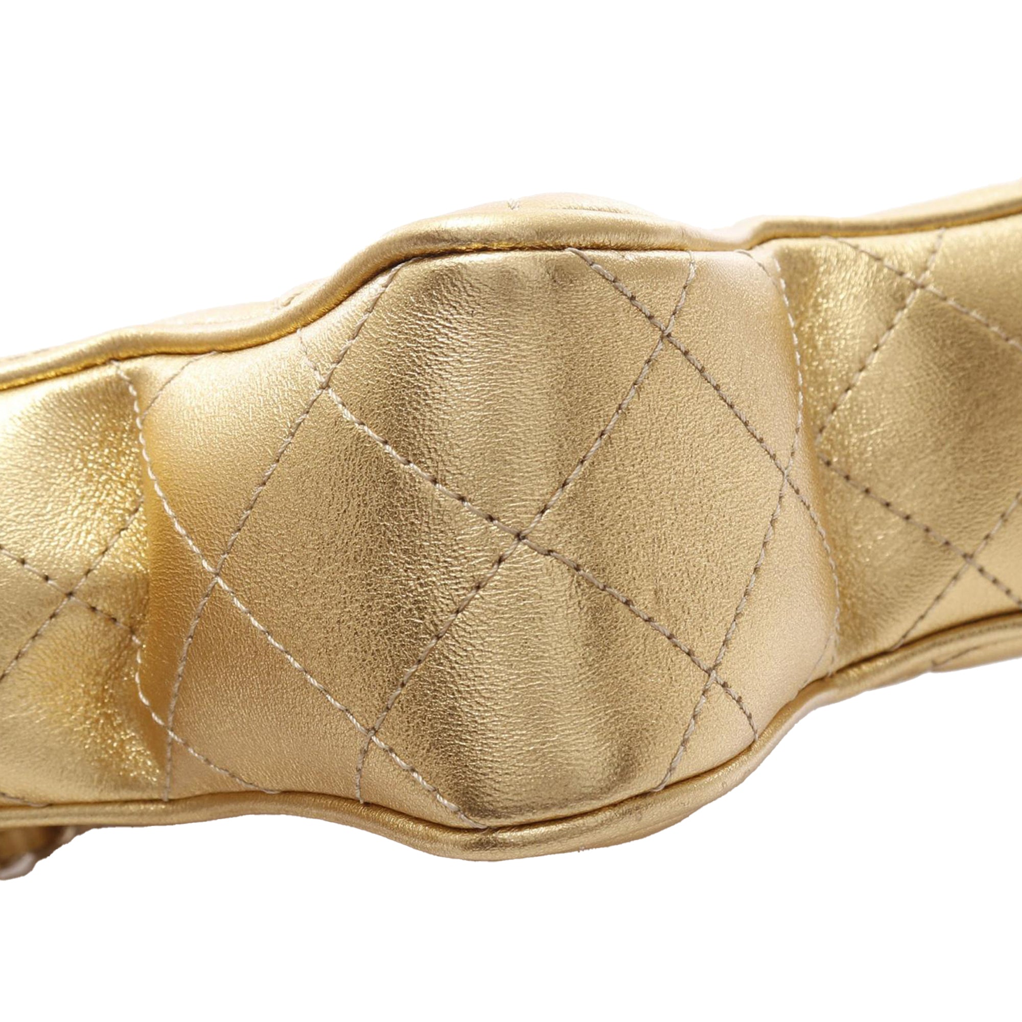 Chanel Quilted Lambskin Walk Of Fame Star Crossbody - image 8