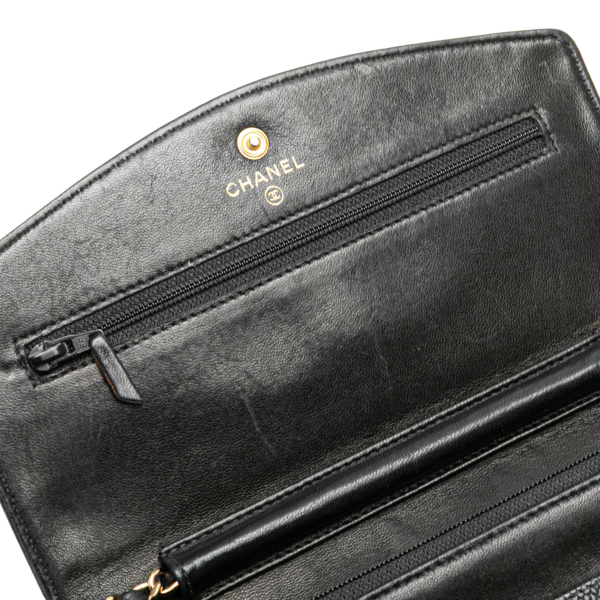 Chanel CC Caviar Wallet on Chain - image 14