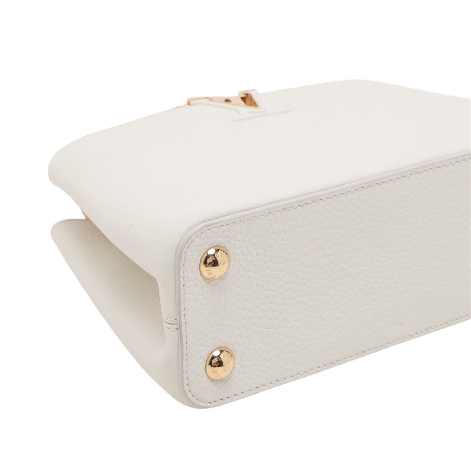 Louis Vuitton Taurillon Capucines BB - image 6