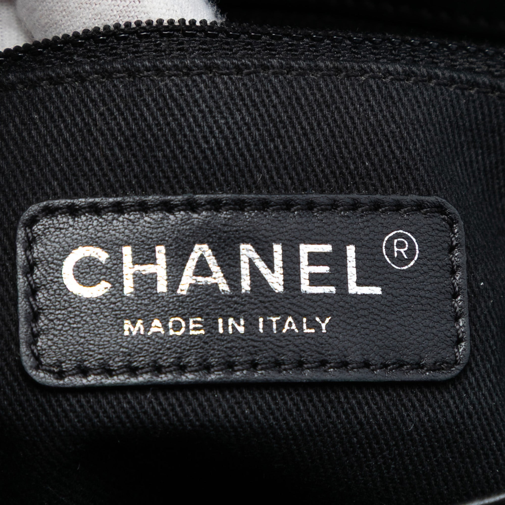 Chanel Small Quilted Patent Coco Shine Flap - image 5
