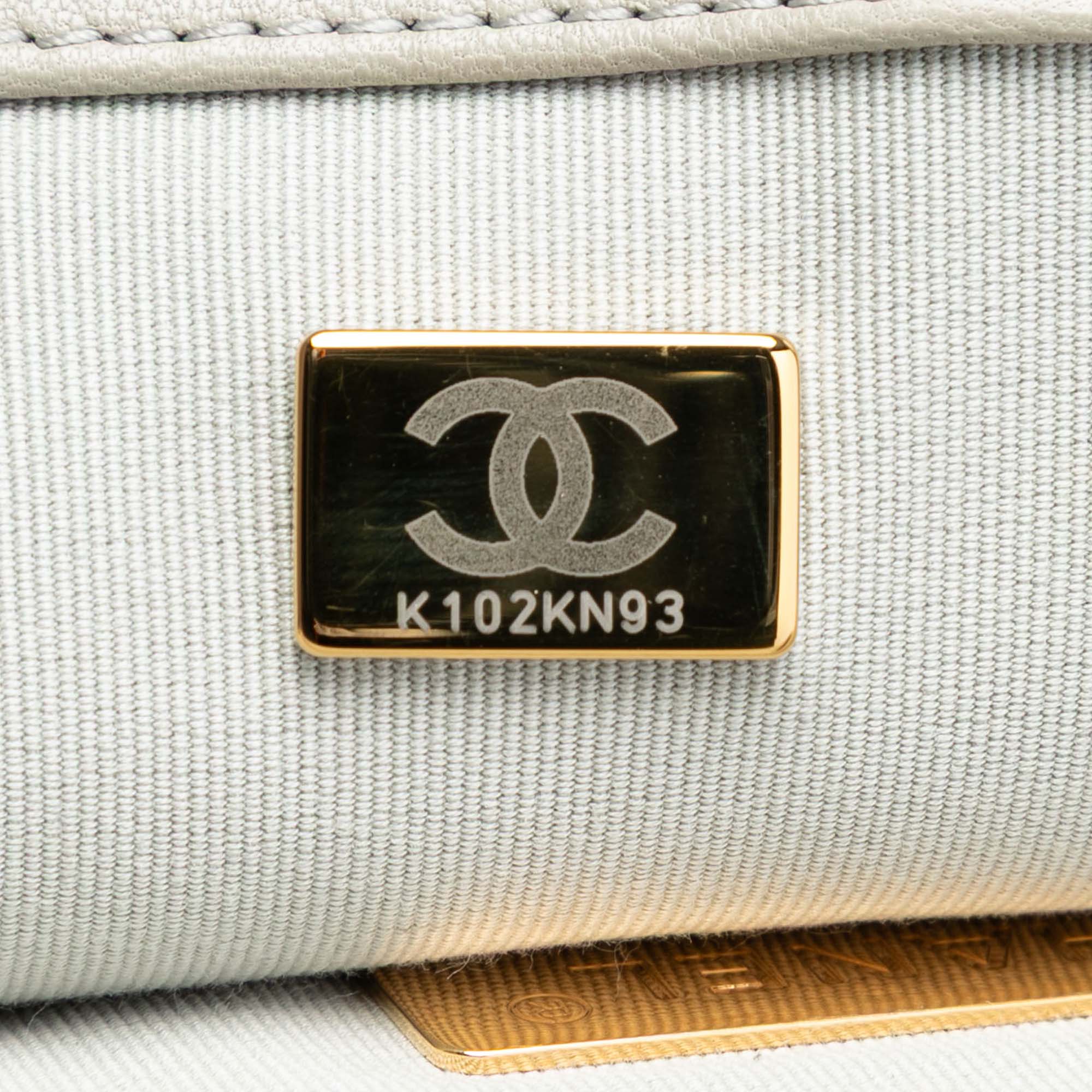 Chanel Maxi Lambskin 19 Flap - image 6
