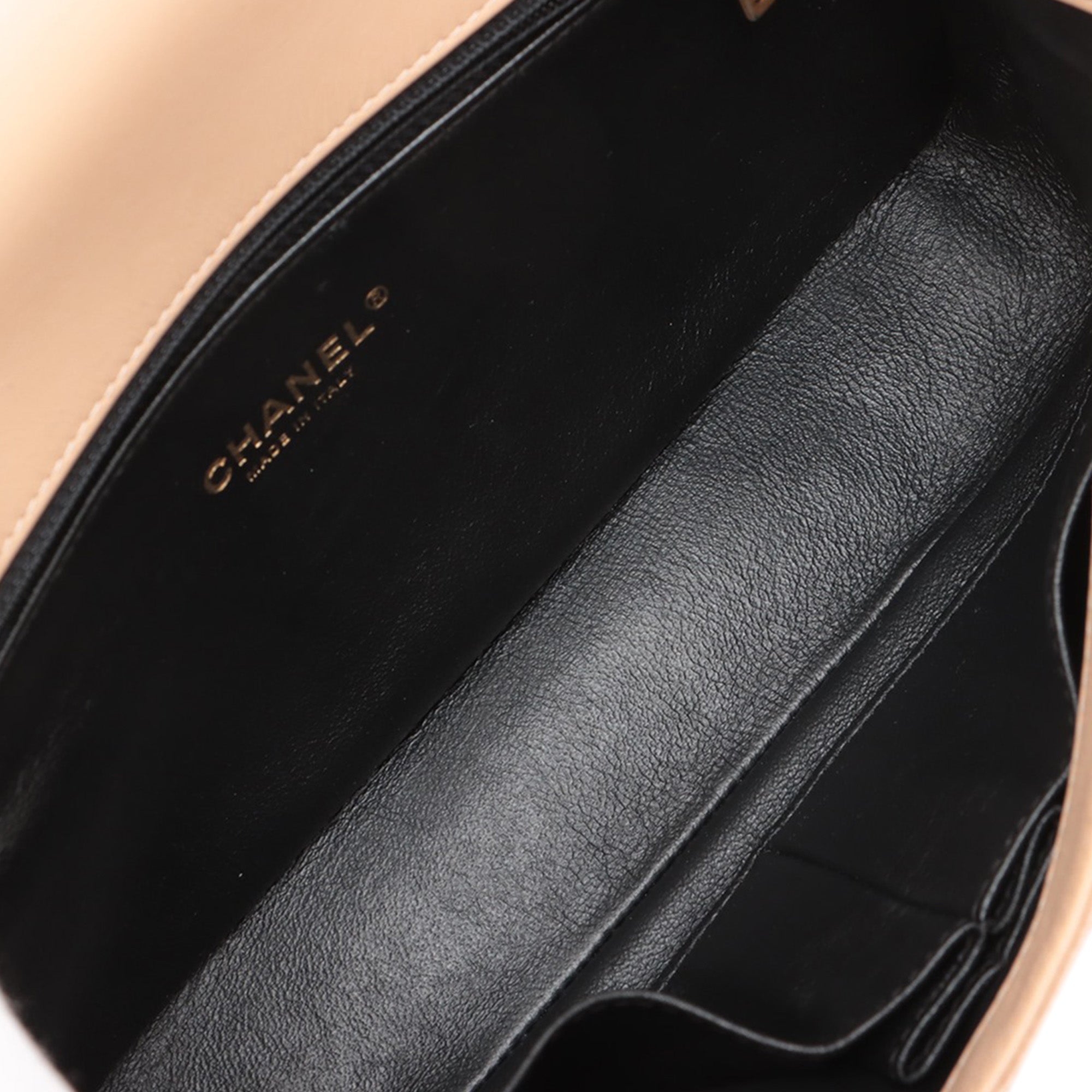 Chanel Medium Bicolor Caviar CC Filigree Flap - image 3