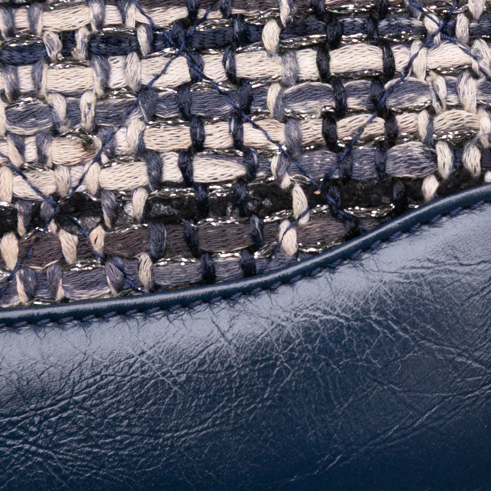 Chanel Quilted Tweed and Calfskin Gabrielle Wallet On Chain - image 9