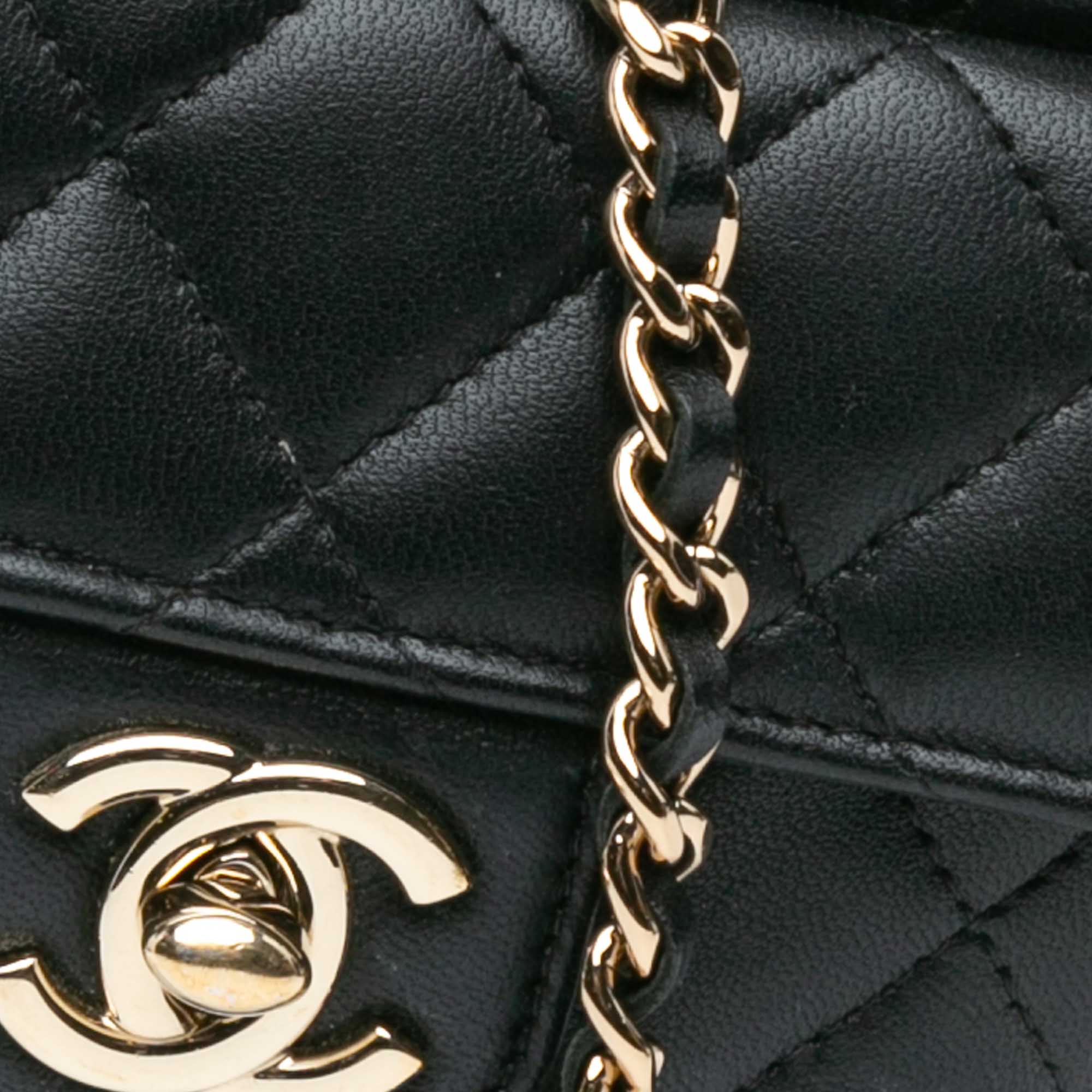 Chanel Mini Lambskin CC in Love Heart Crossbody - image 6
