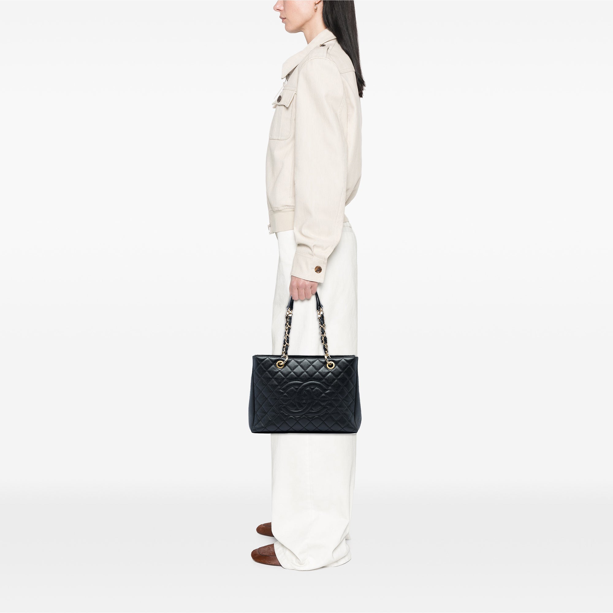 Chanel Caviar Grand Shopping Tote - image 5