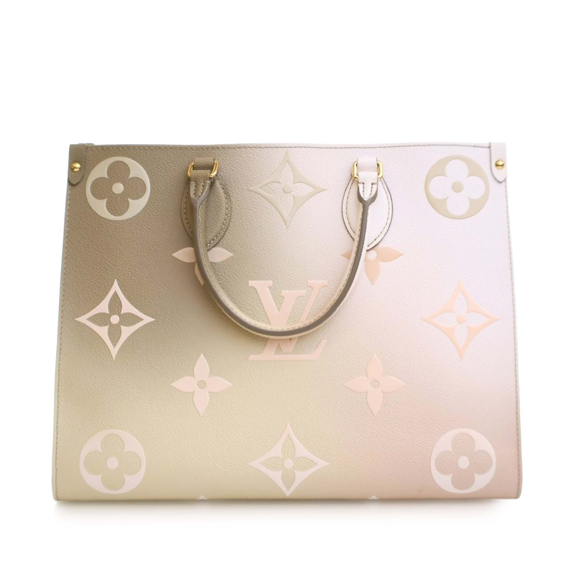 Louis Vuitton Monogram Giant Spring In The City OnTheGo MM - image 4