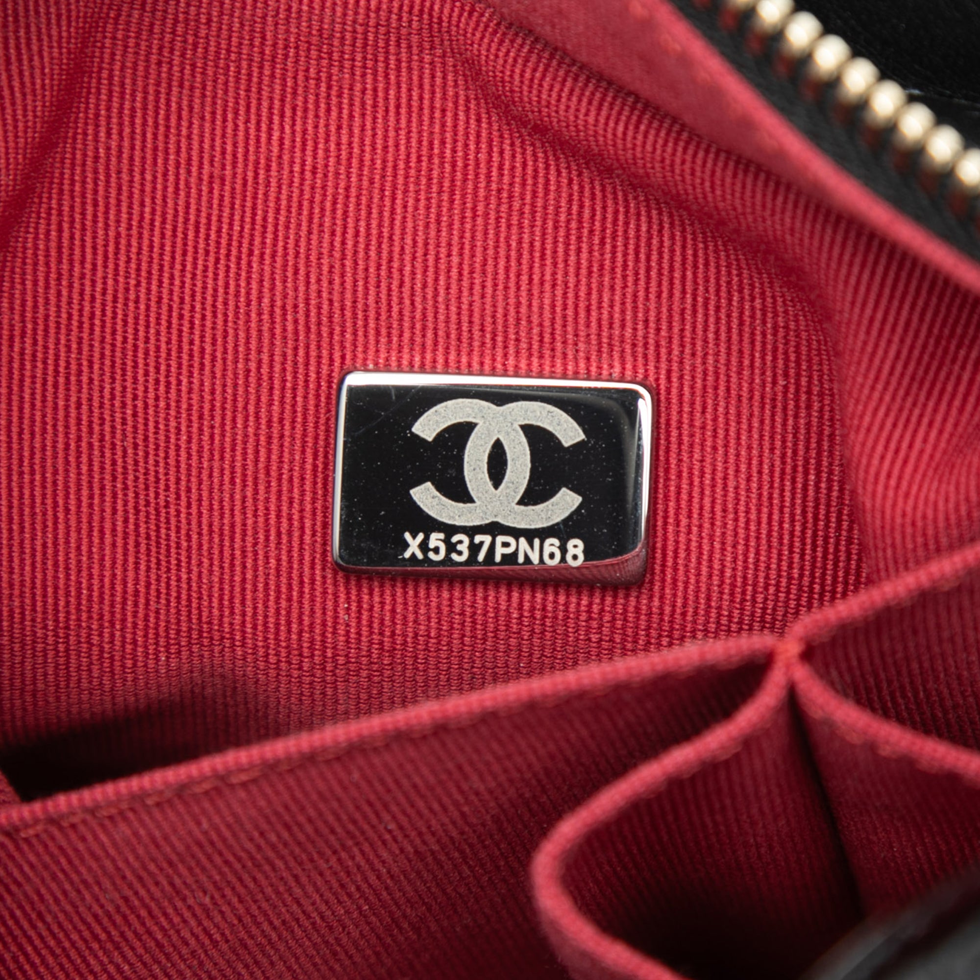 Chanel Small Quilted Aged Calfskin Gabrielle Hobo - image 6