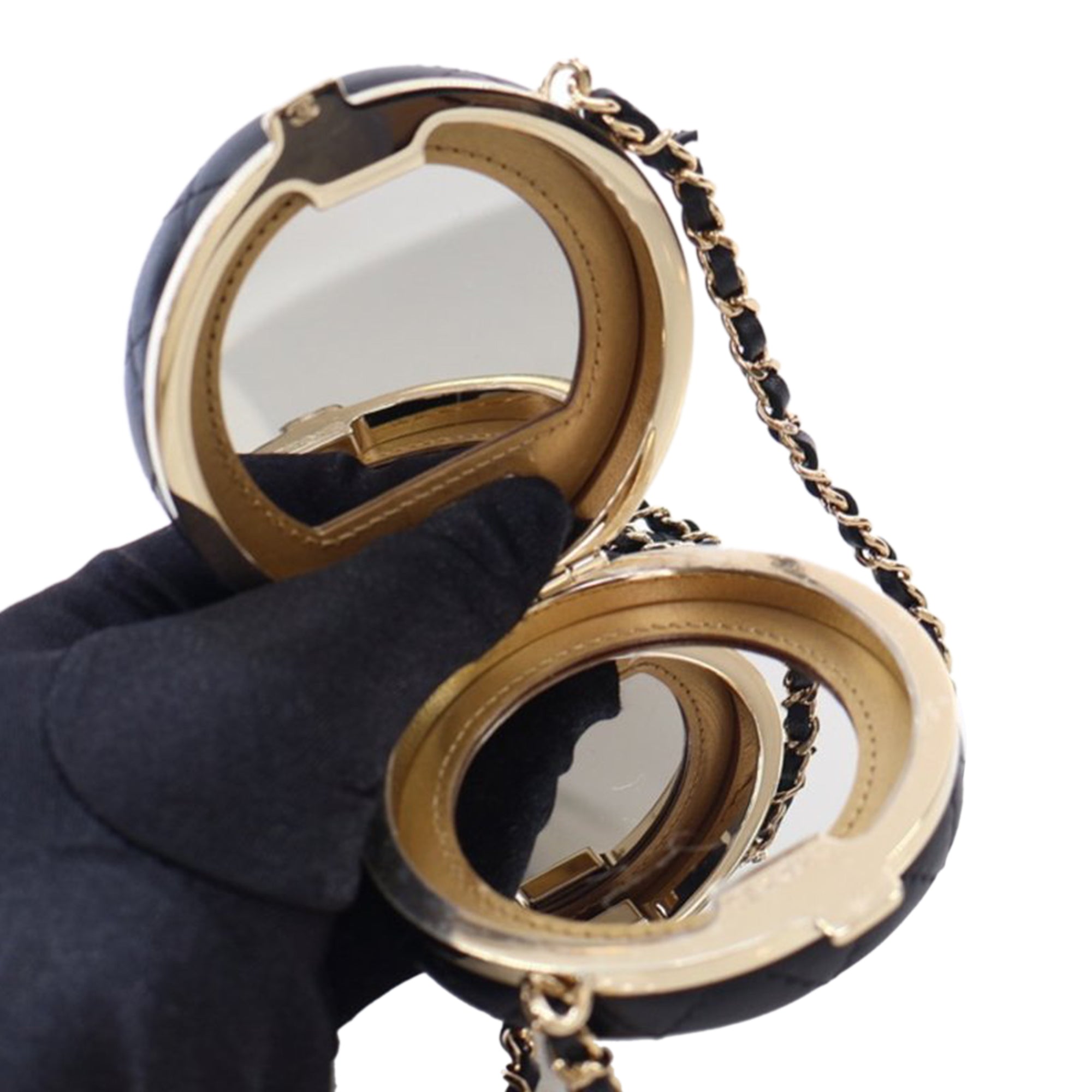 Chanel Enamel and Quilted Lambskin Round Poker Chip Clutch with Chain - image 5