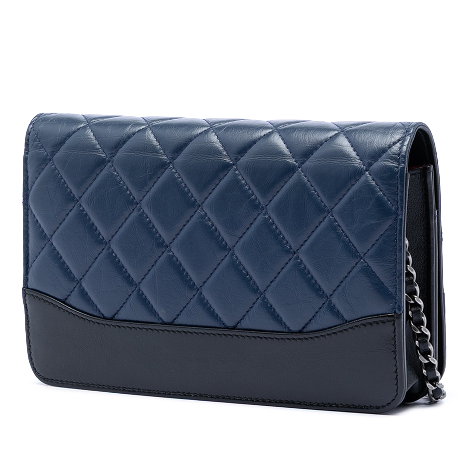 Chanel Bicolor Quilted Aged Calfskin Gabrielle Wallet On Chain - image 2
