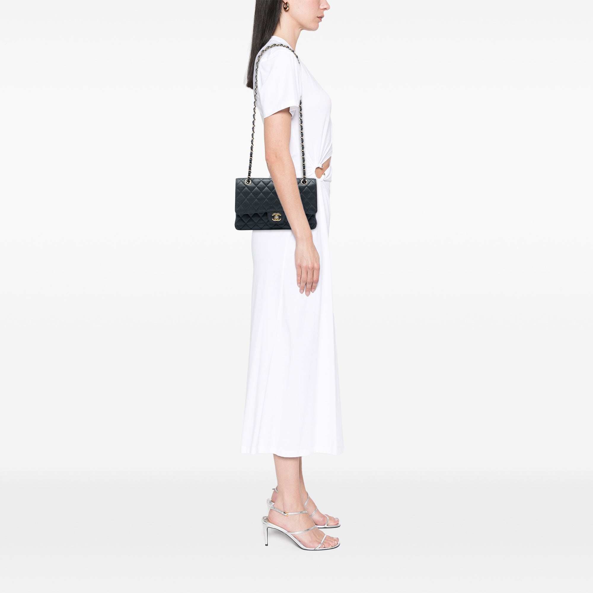 Chanel Medium Classic Caviar Double Flap - image 5