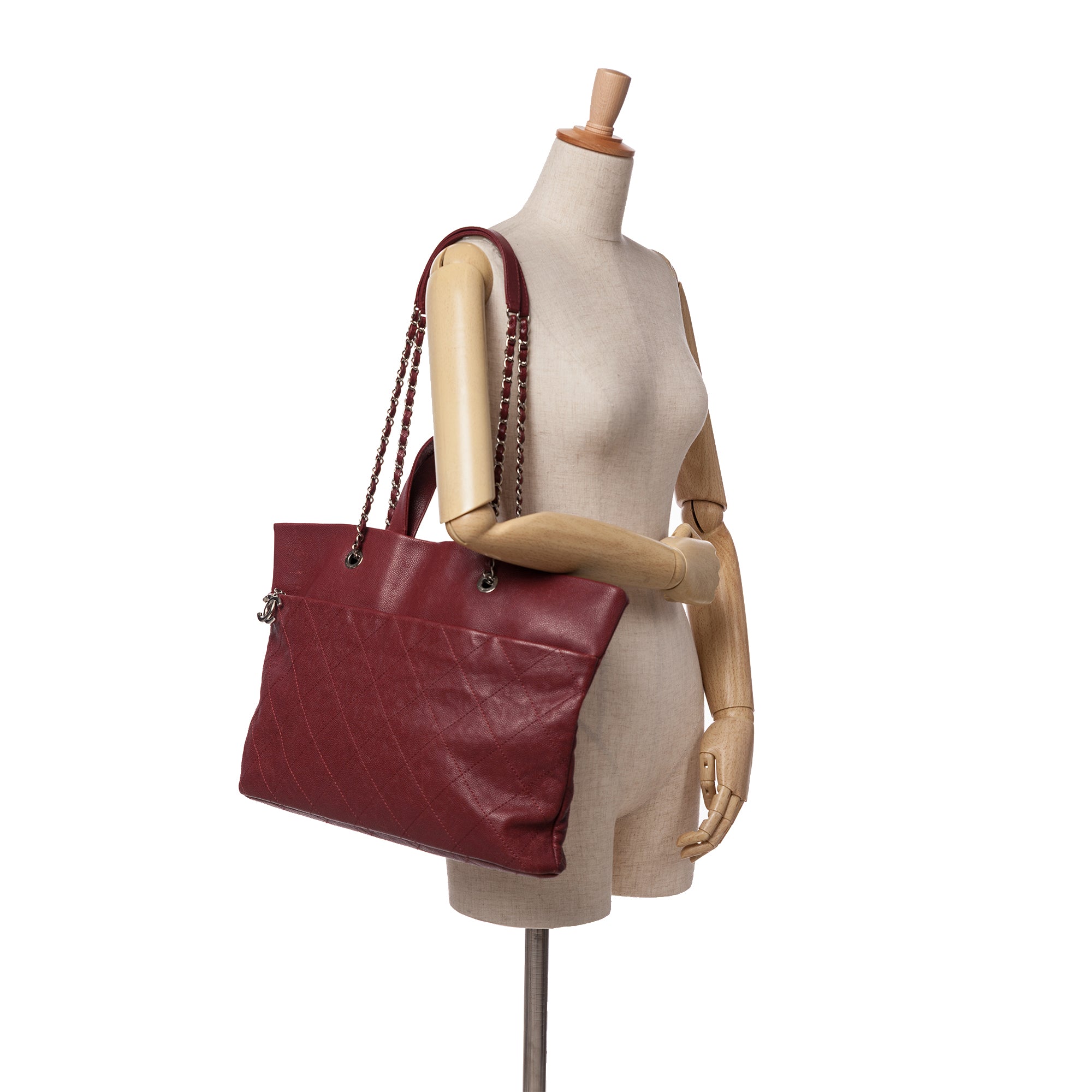 Chanel CC Quilted Caviar Tote - image 10