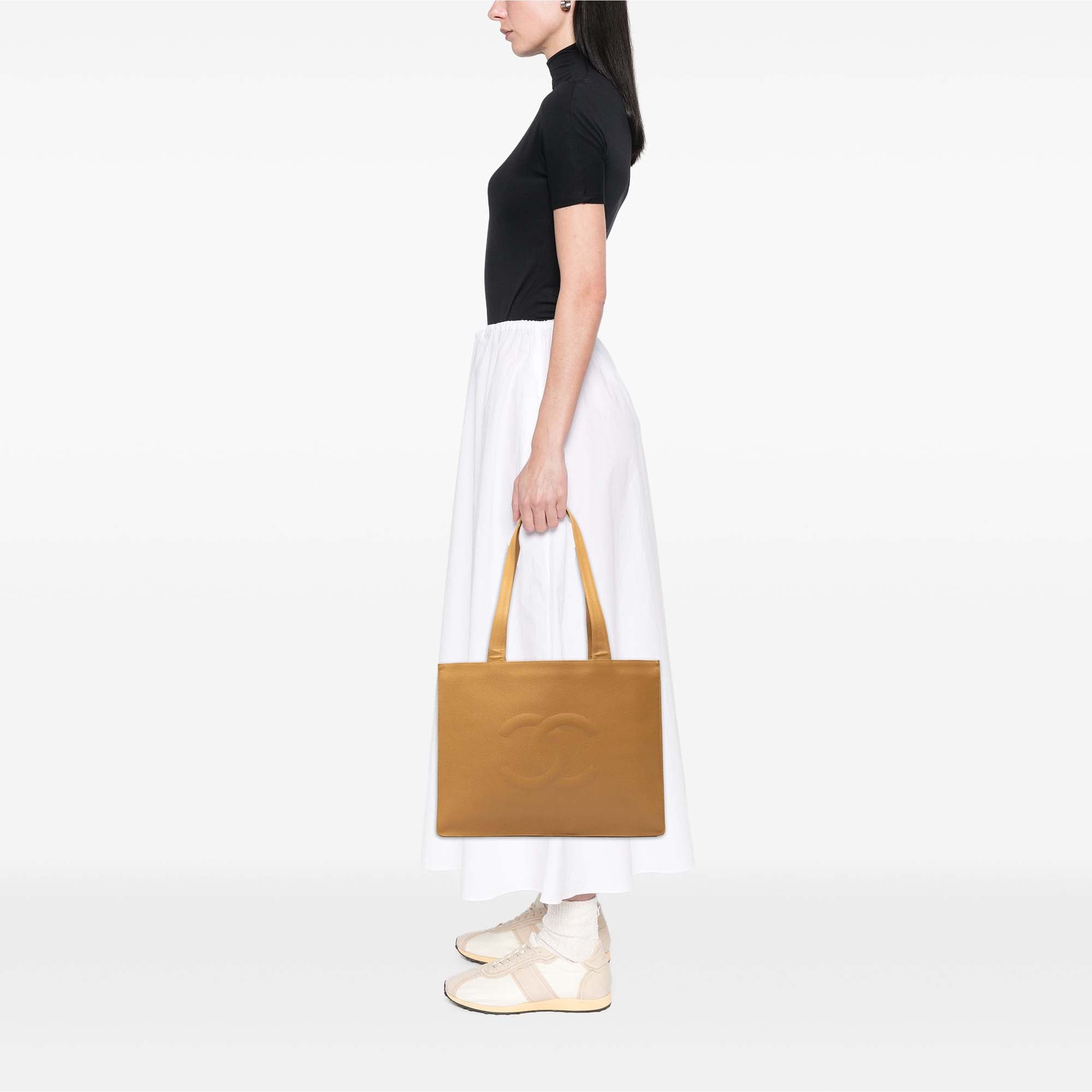 Chanel CC Caviar Timeless Soft Tote - image 6