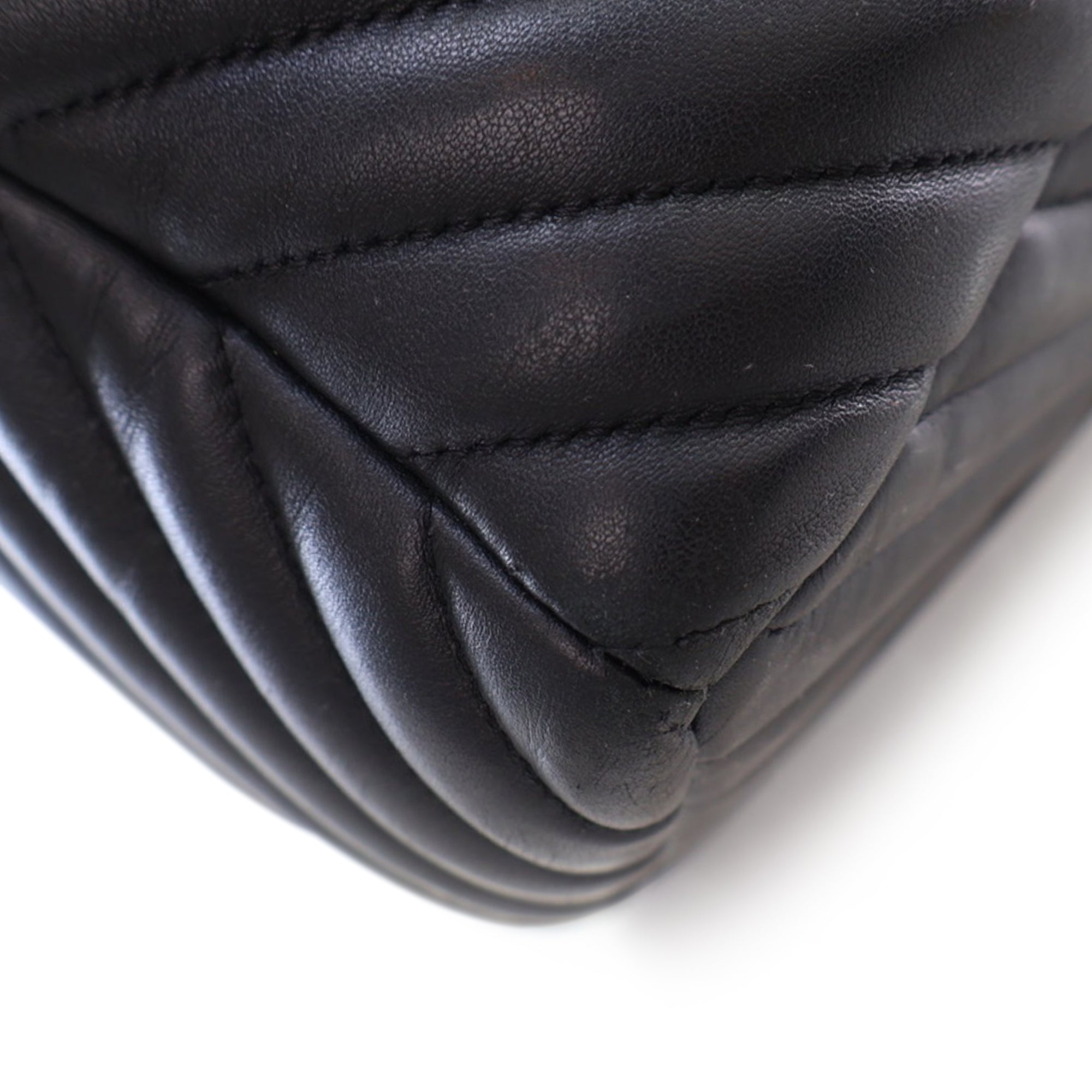 Chanel Chevron Calfskin Urban Spirit Bucket Bag - image 10