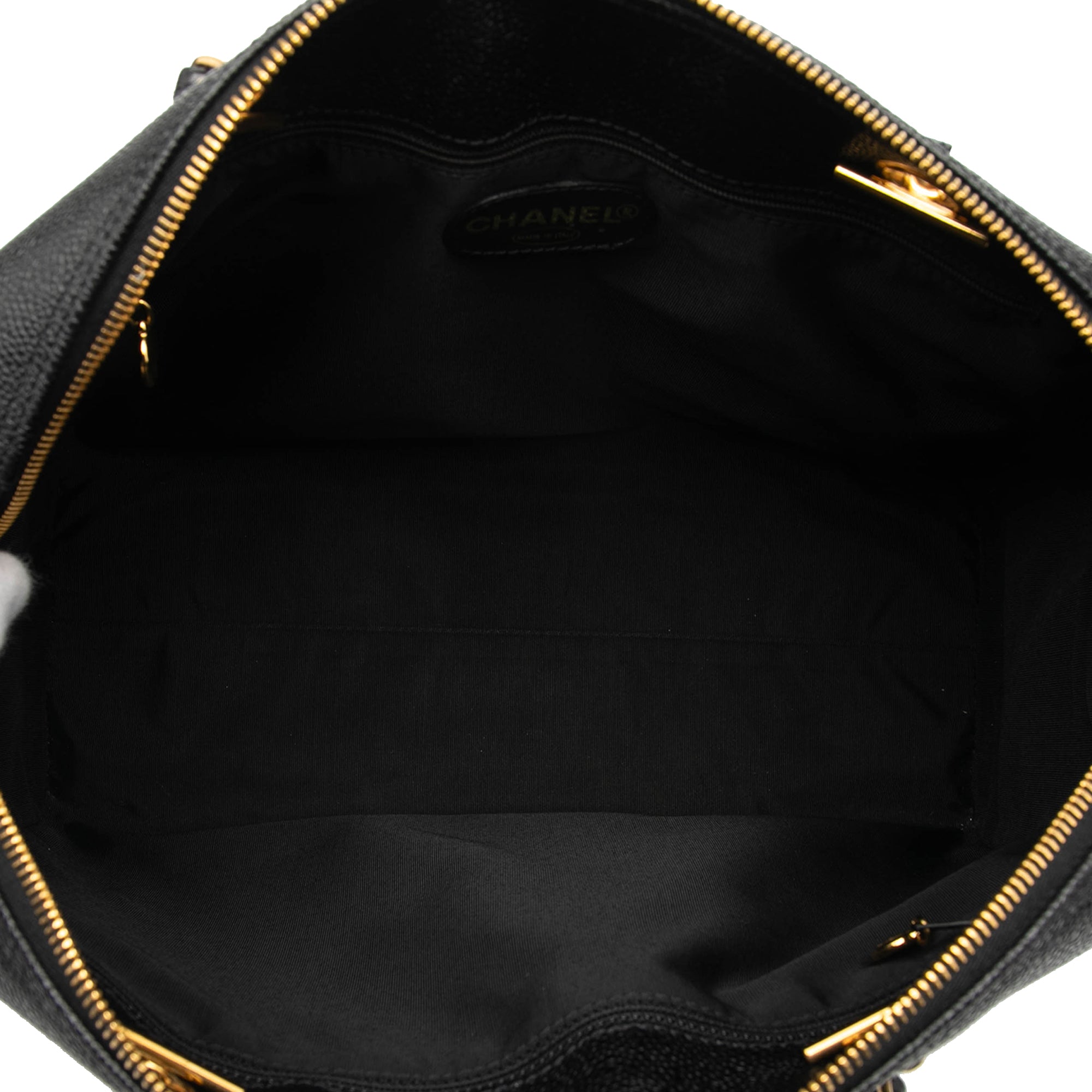Chanel CC Caviar Front Pocket Chain Tote - image 4