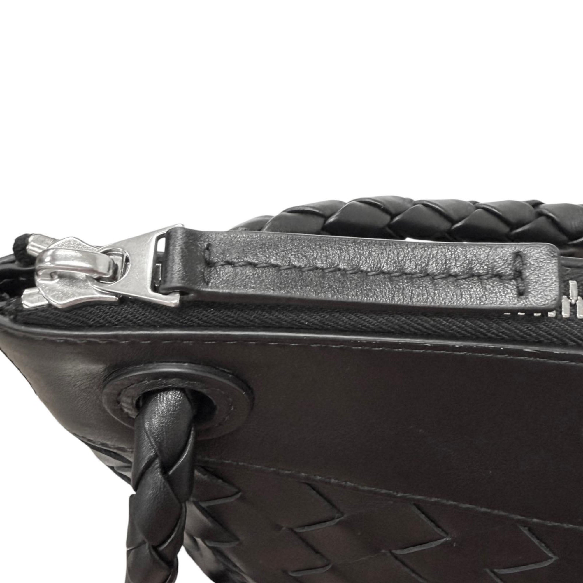 Bottega Veneta Nappa Intrecciato Andiamo Flat Messenger Bag - image 9