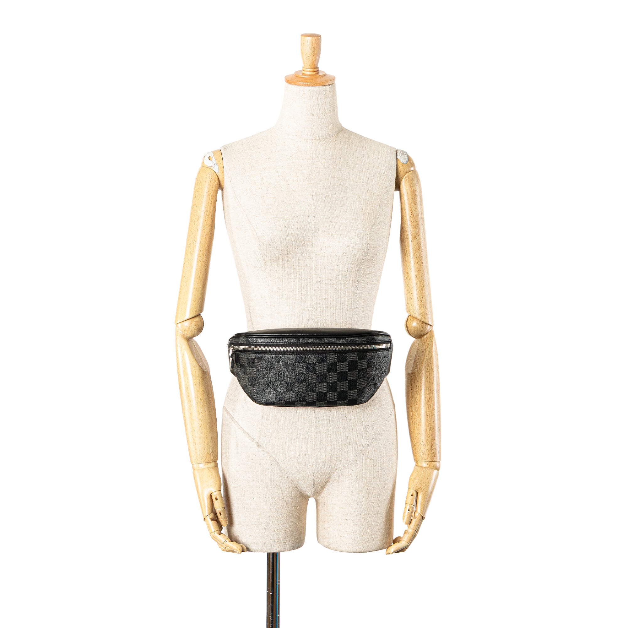 Louis Vuitton Damier Graphite Campus Bumbag - image 13