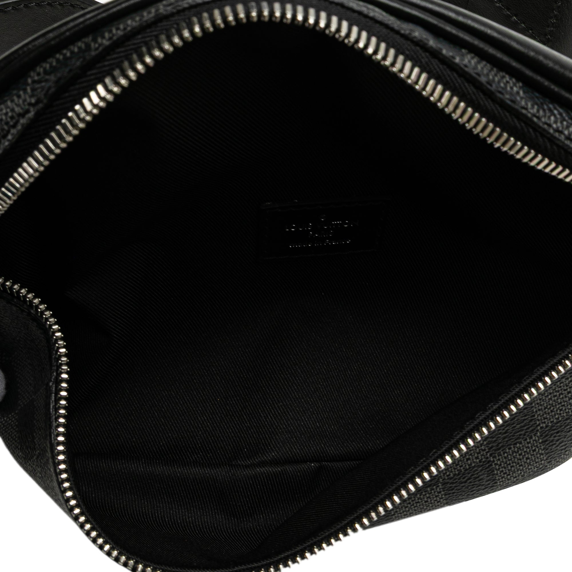 Louis Vuitton Damier Graphite Campus Bumbag - image 4
