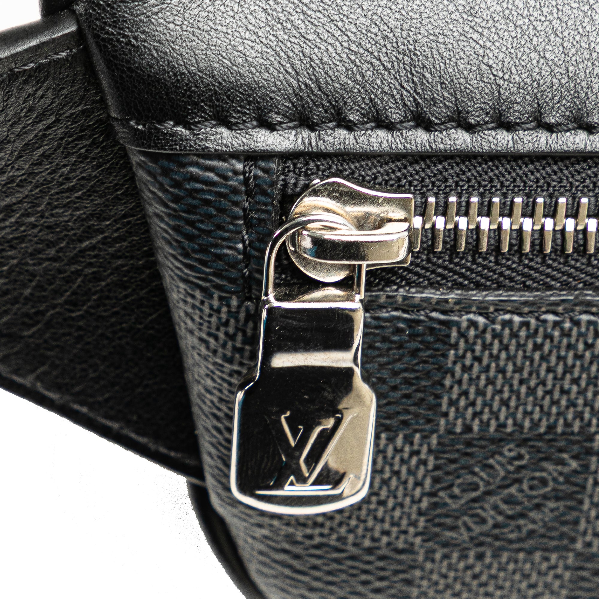 Louis Vuitton Damier Graphite Campus Bumbag - image 8