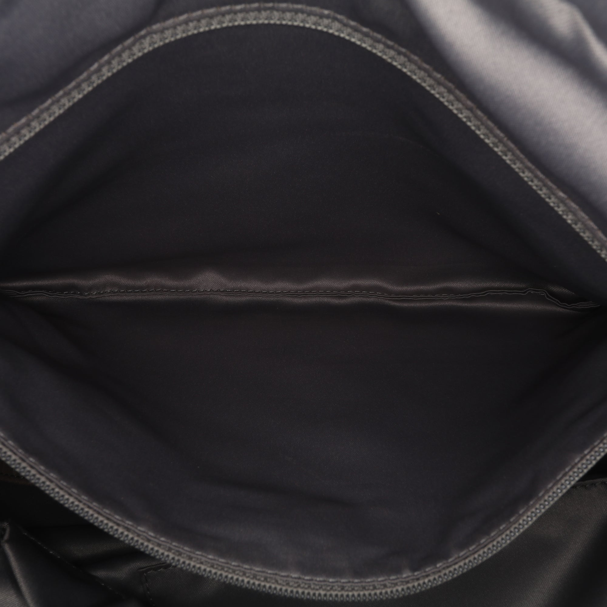 Chanel CC Quilted Calfskin Triptych Tote - image 5