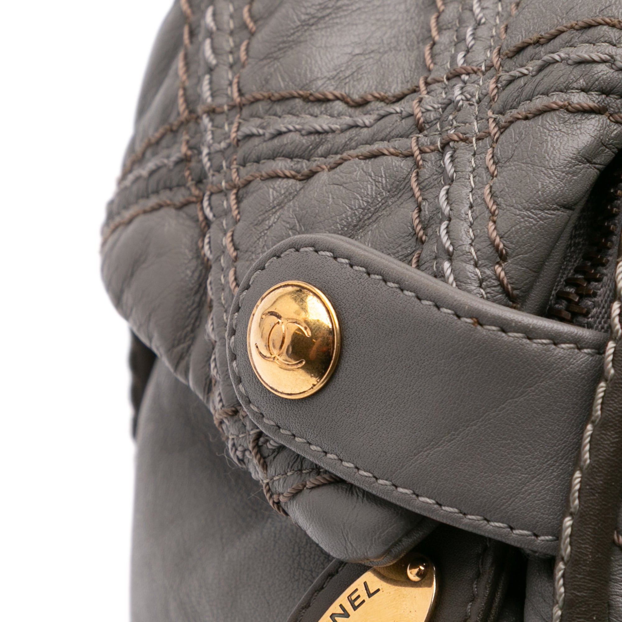Chanel CC Quilted Calfskin Triptych Tote - image 8