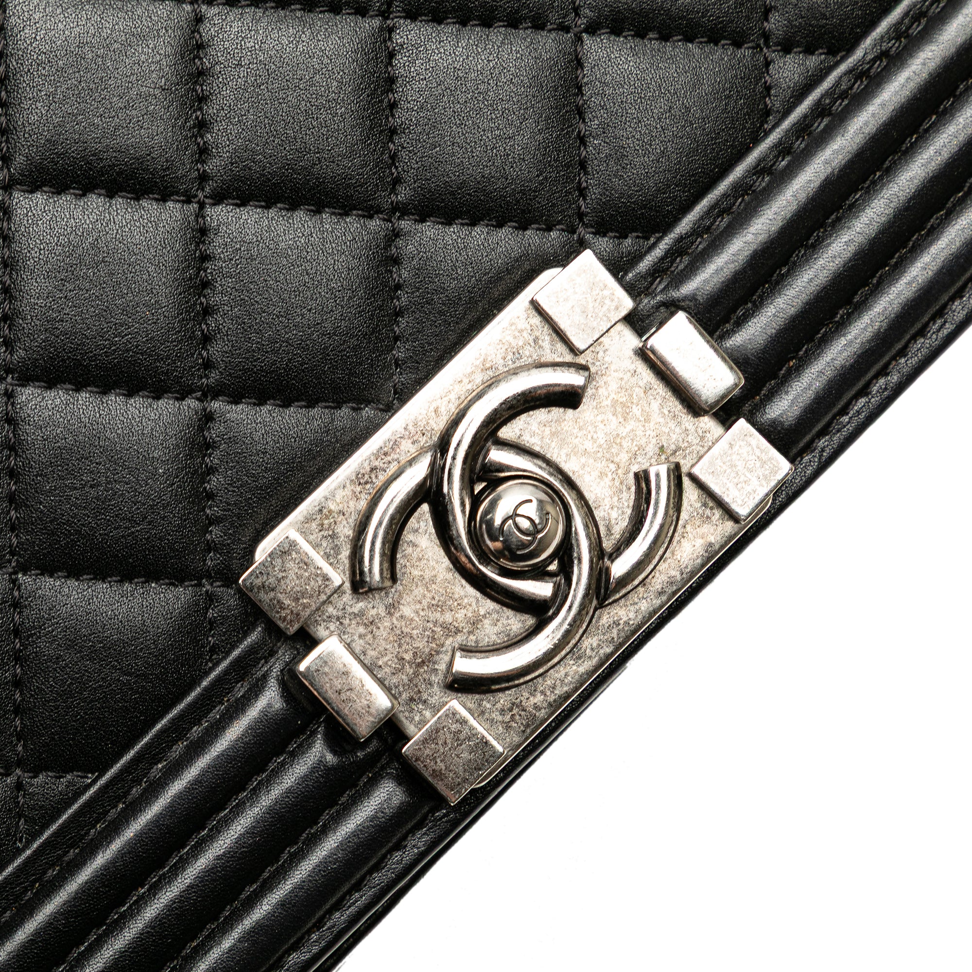 Chanel Old Medium Quilted Lambskin Boy Flap - image 7