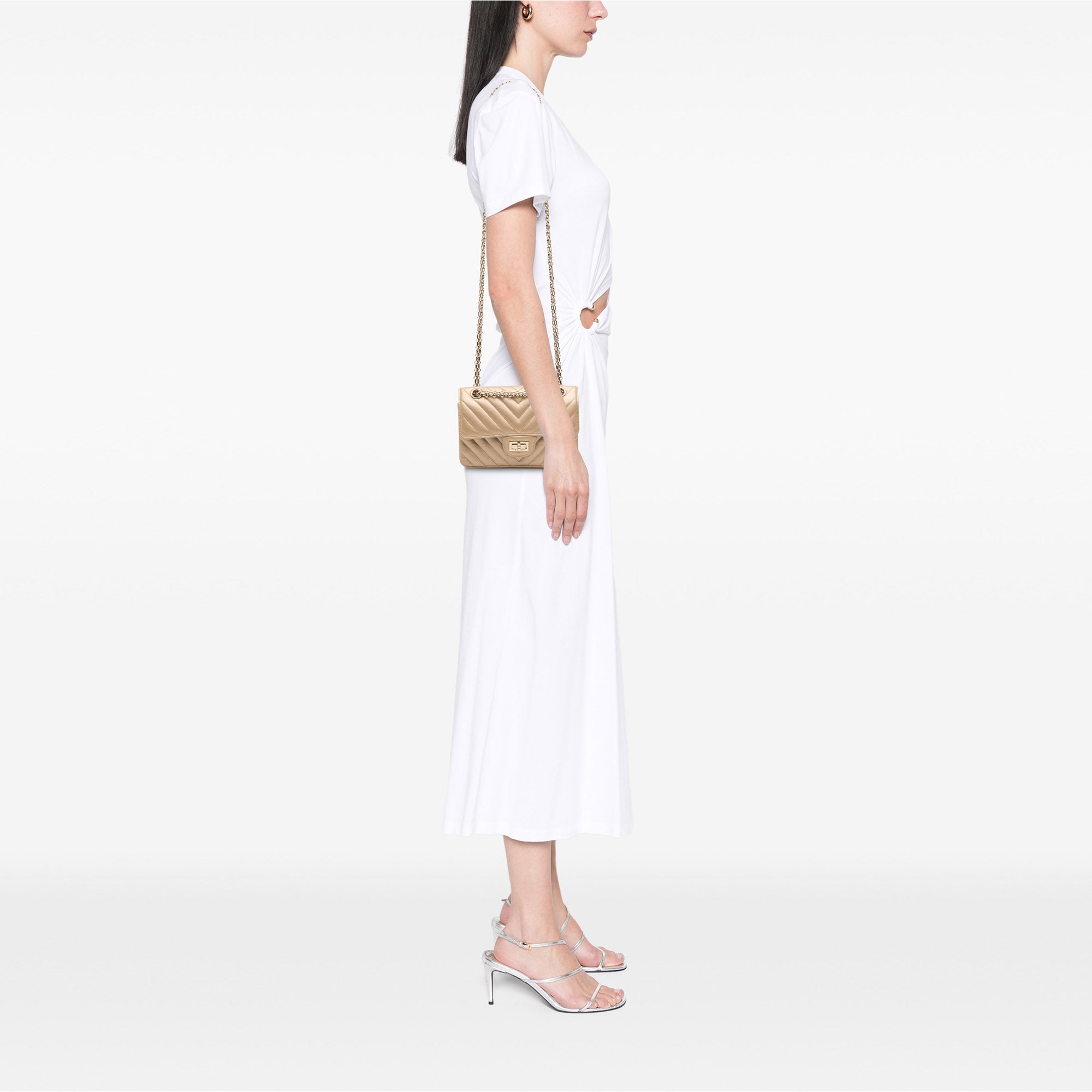 Chanel Reissue 2.55 Chevron Quilted Metallic Calfskin Single Flap 224 - image 10