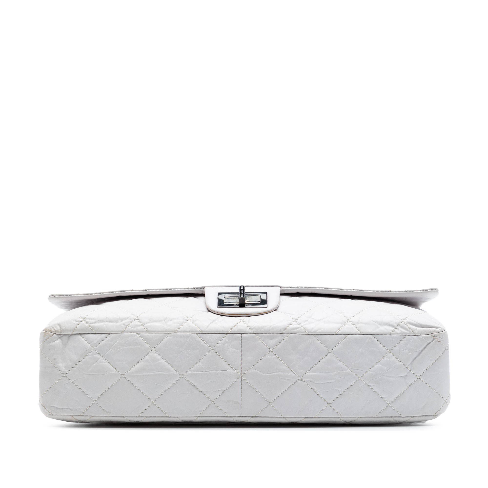 Chanel Maxi Quilted Aged Calfskin Reissue 2.55 Single Flap - image 3