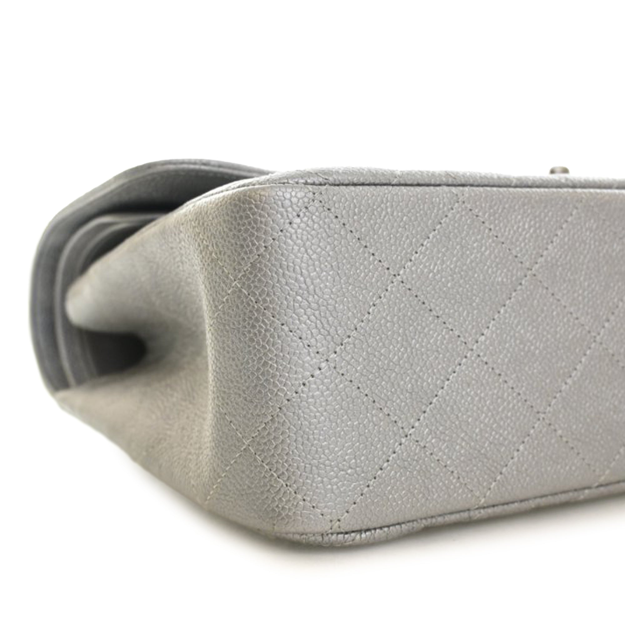 Chanel Jumbo Classic Caviar Double Flap - image 9