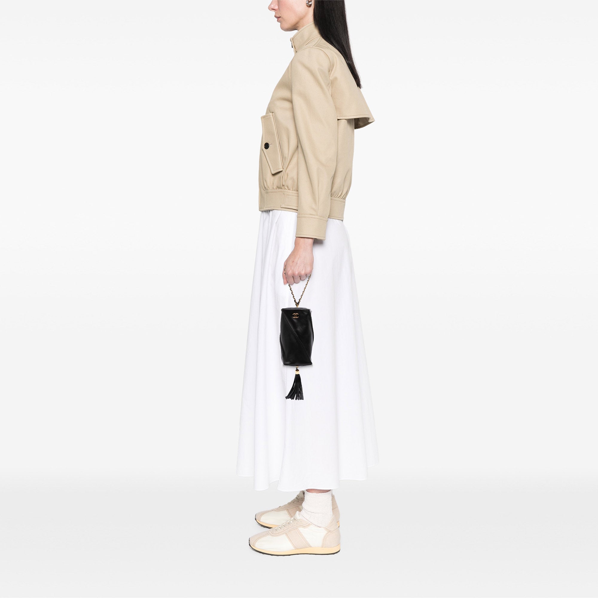 Chanel Metiers d'Art CC Lambskin Tassel Rectangle Clutch with Chain - image 10