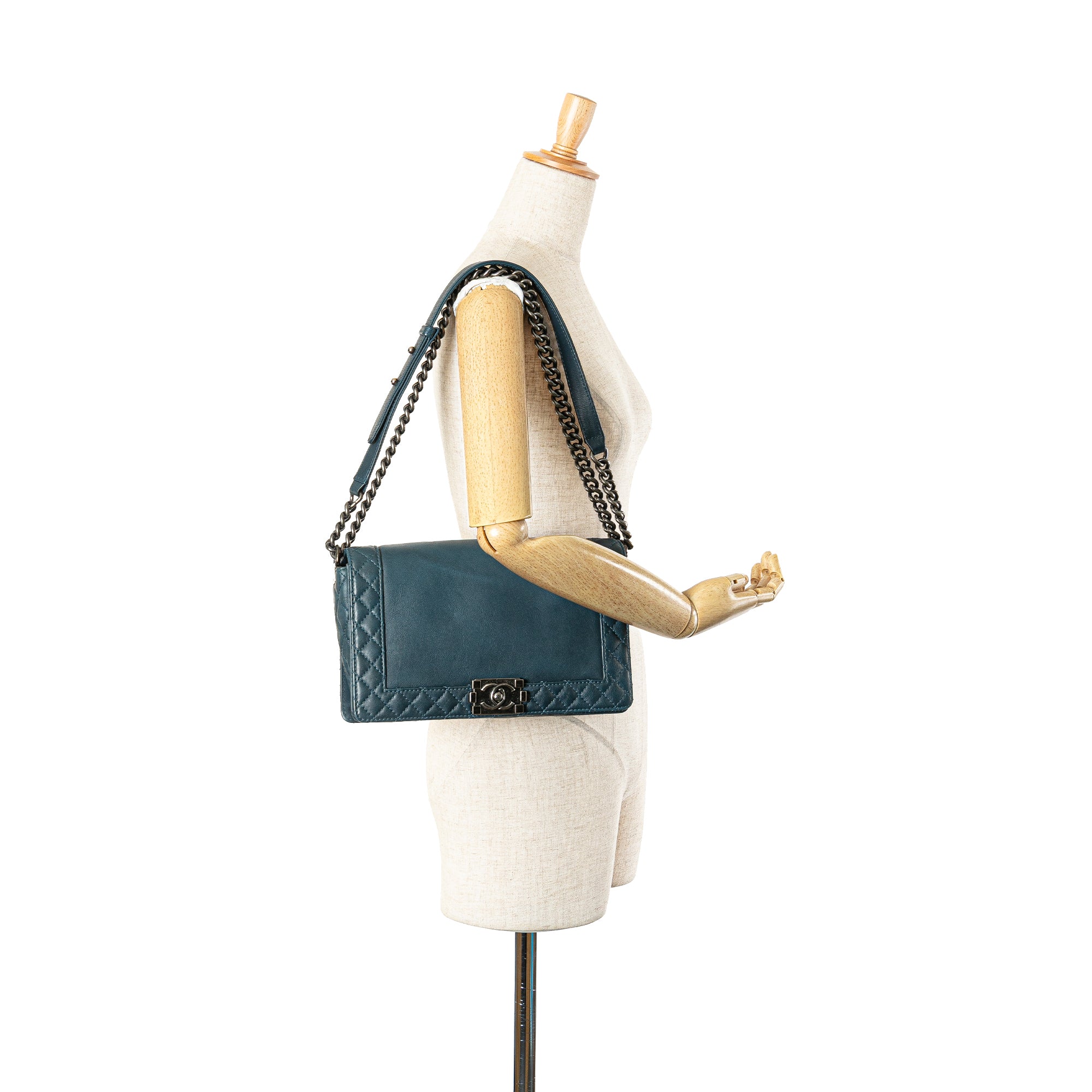 Chanel Medium Calfskin Boy Reverso Flap - image 11
