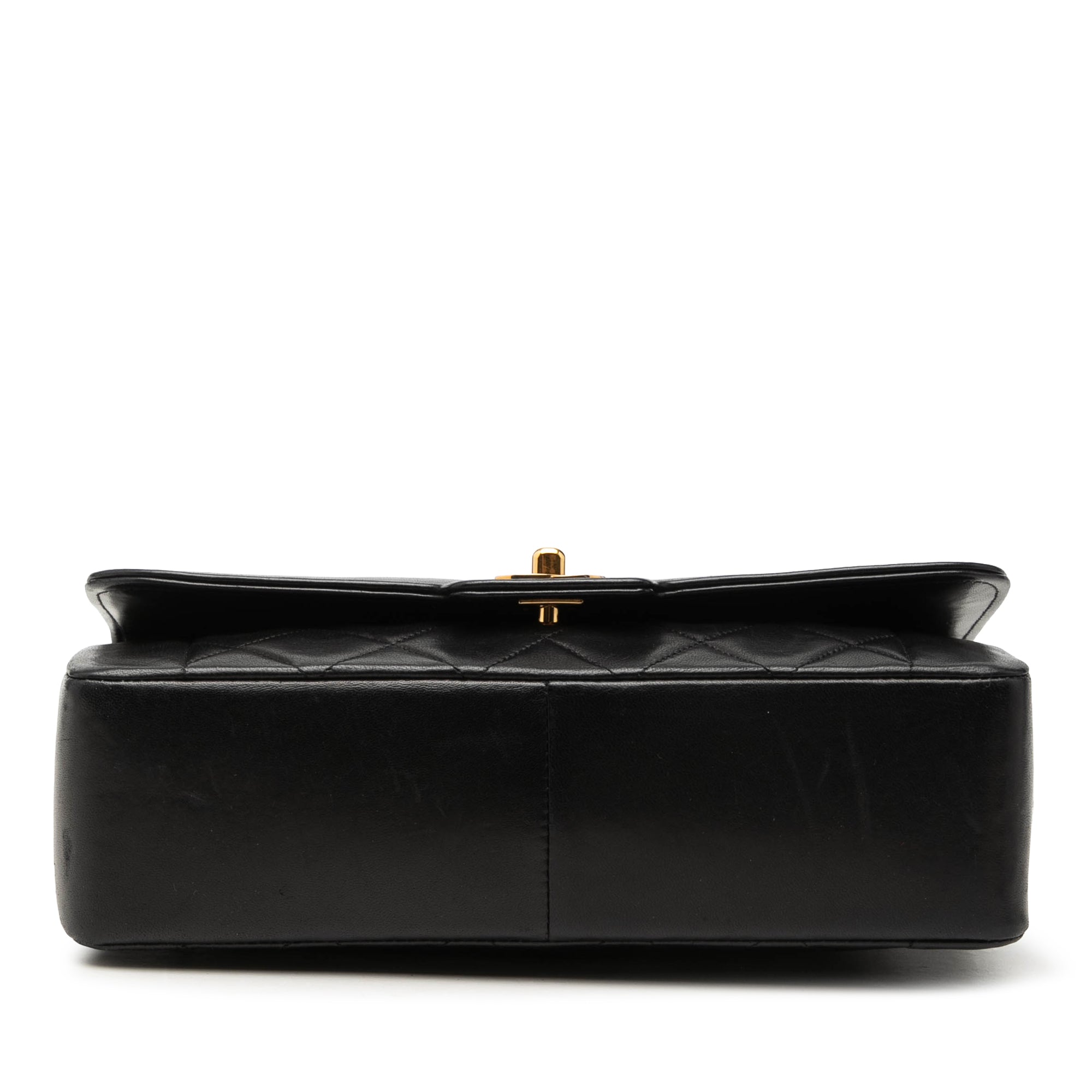 Chanel Medium Lambskin Diana Full Flap - image 3