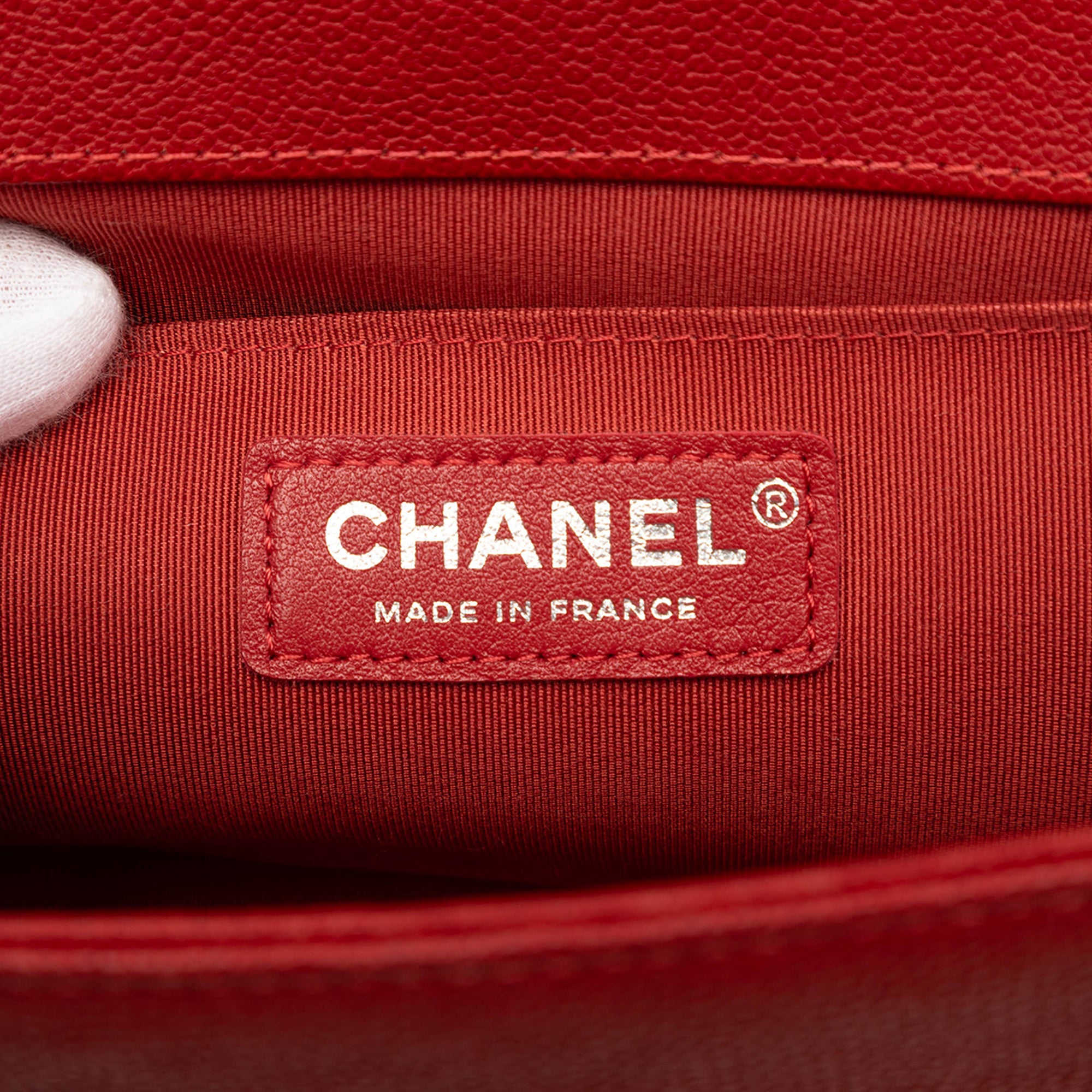 Chanel Old Medium Quilted Caviar Boy Flap - image 6