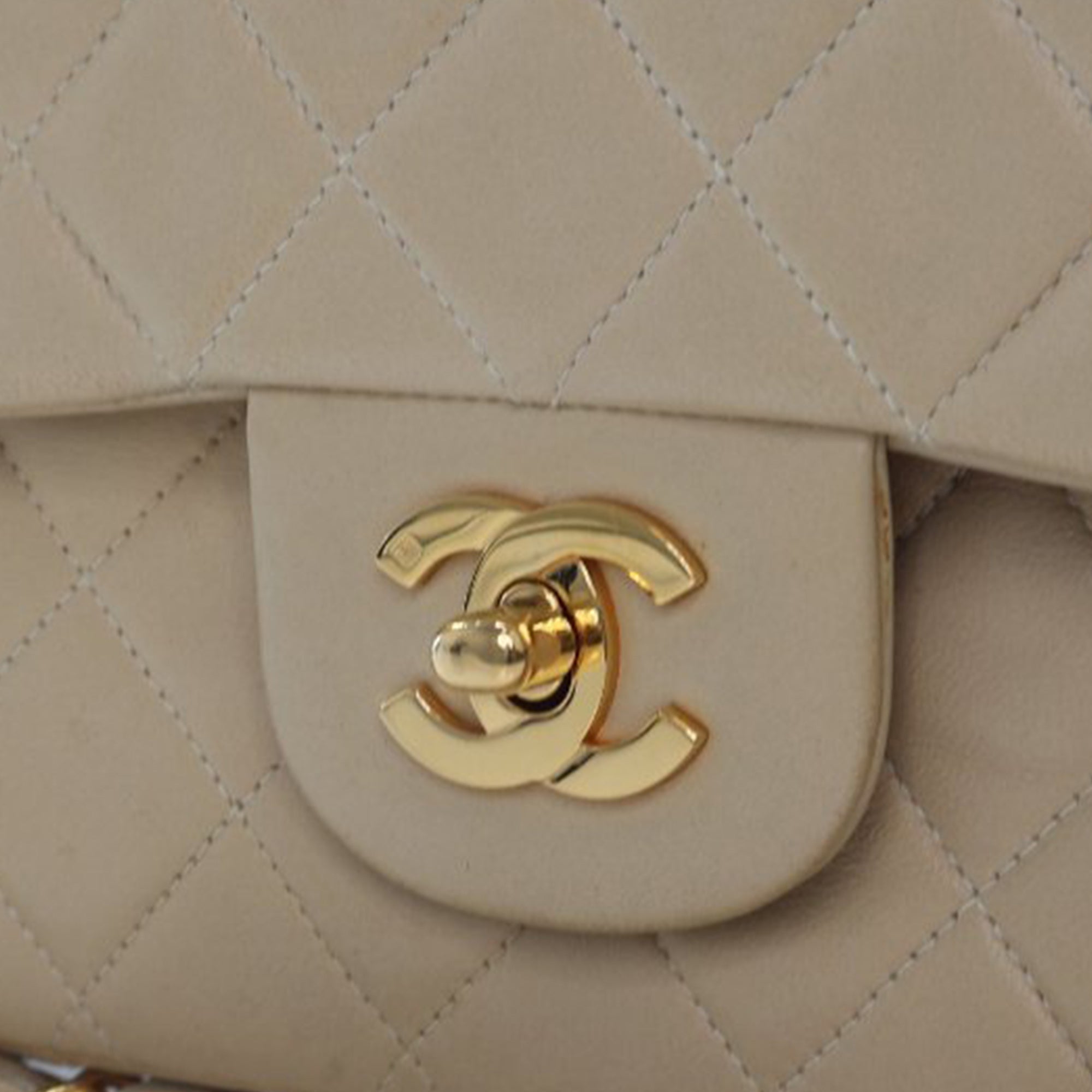 Chanel Medium Classic Lambskin Double Flap - image 6