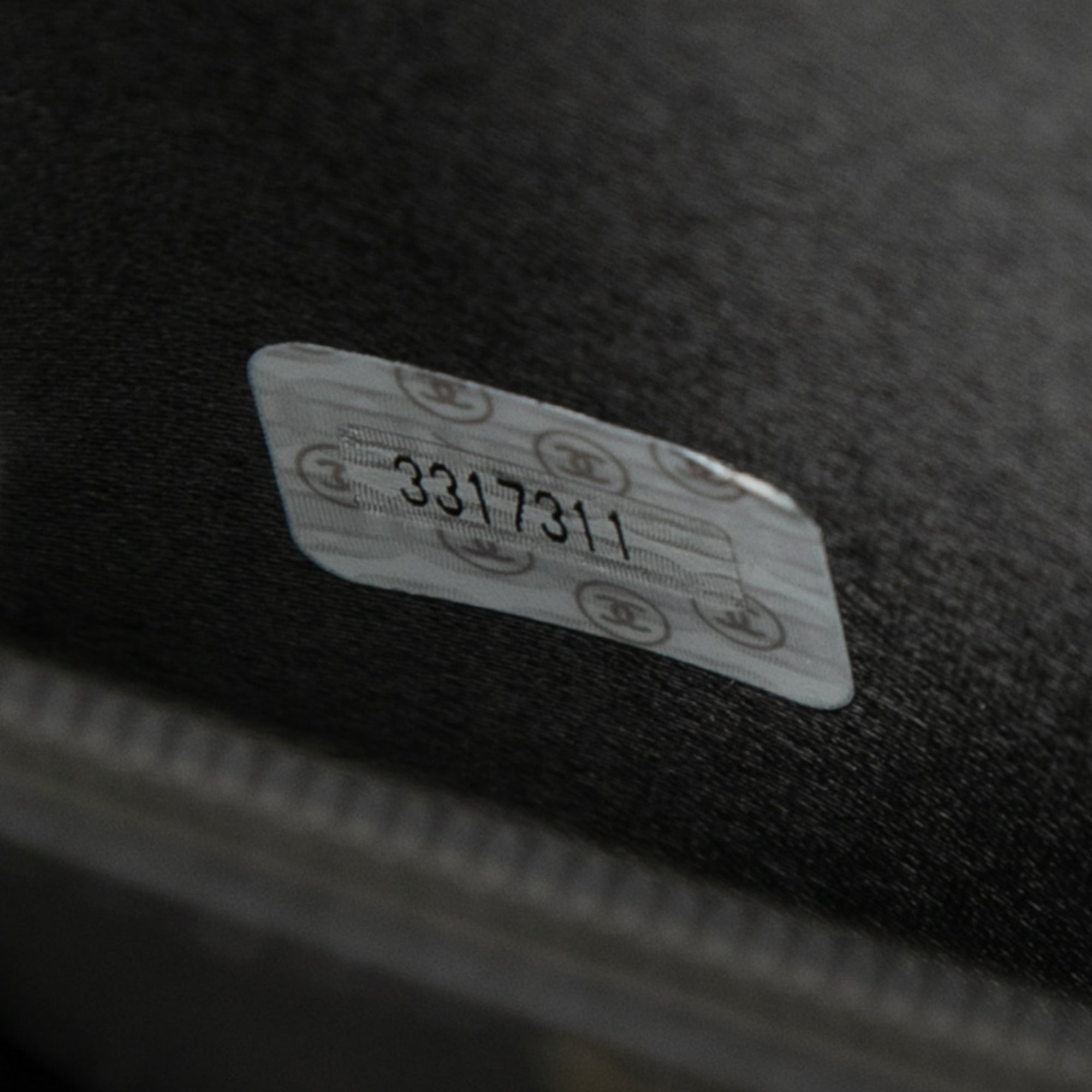 Chanel CC Caviar Vanity Box Case - image 6