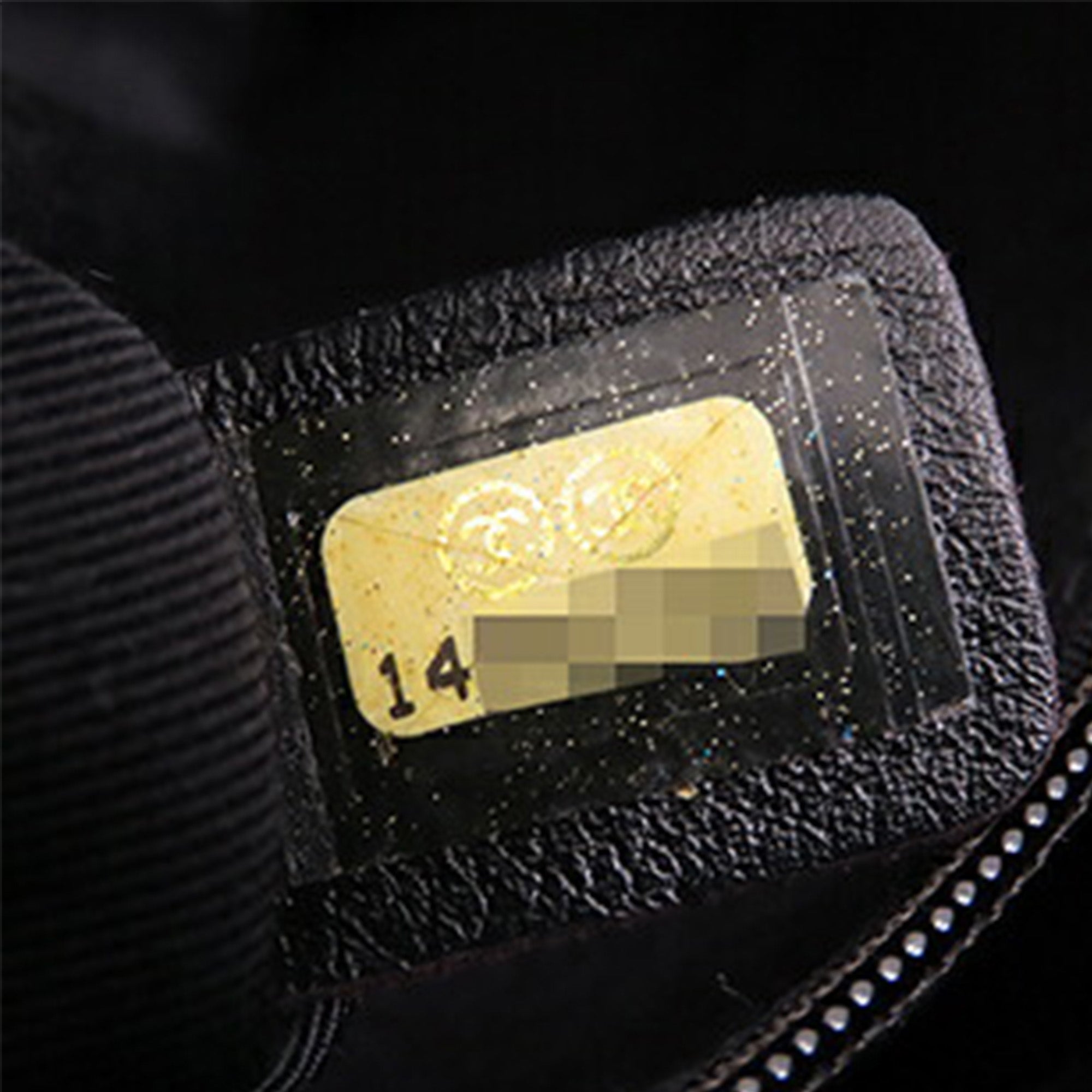 Chanel Quilted Lambskin Frame Clutch - image 6