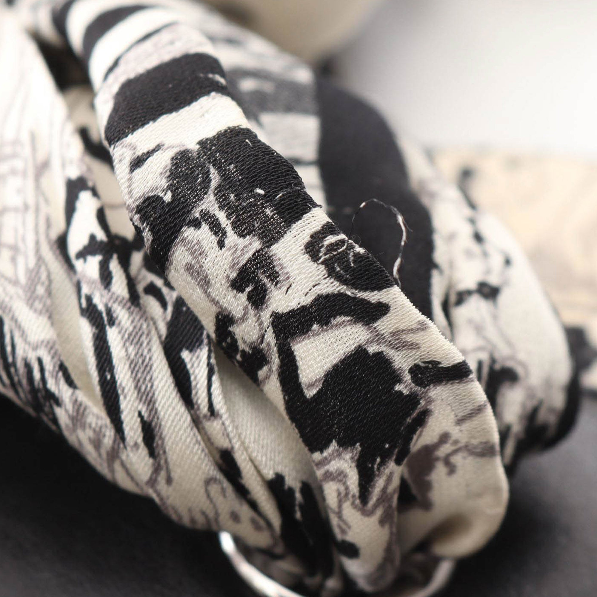 Chanel Silk and Lambskin Coco Mademoiselle Scarf Flap - image 7