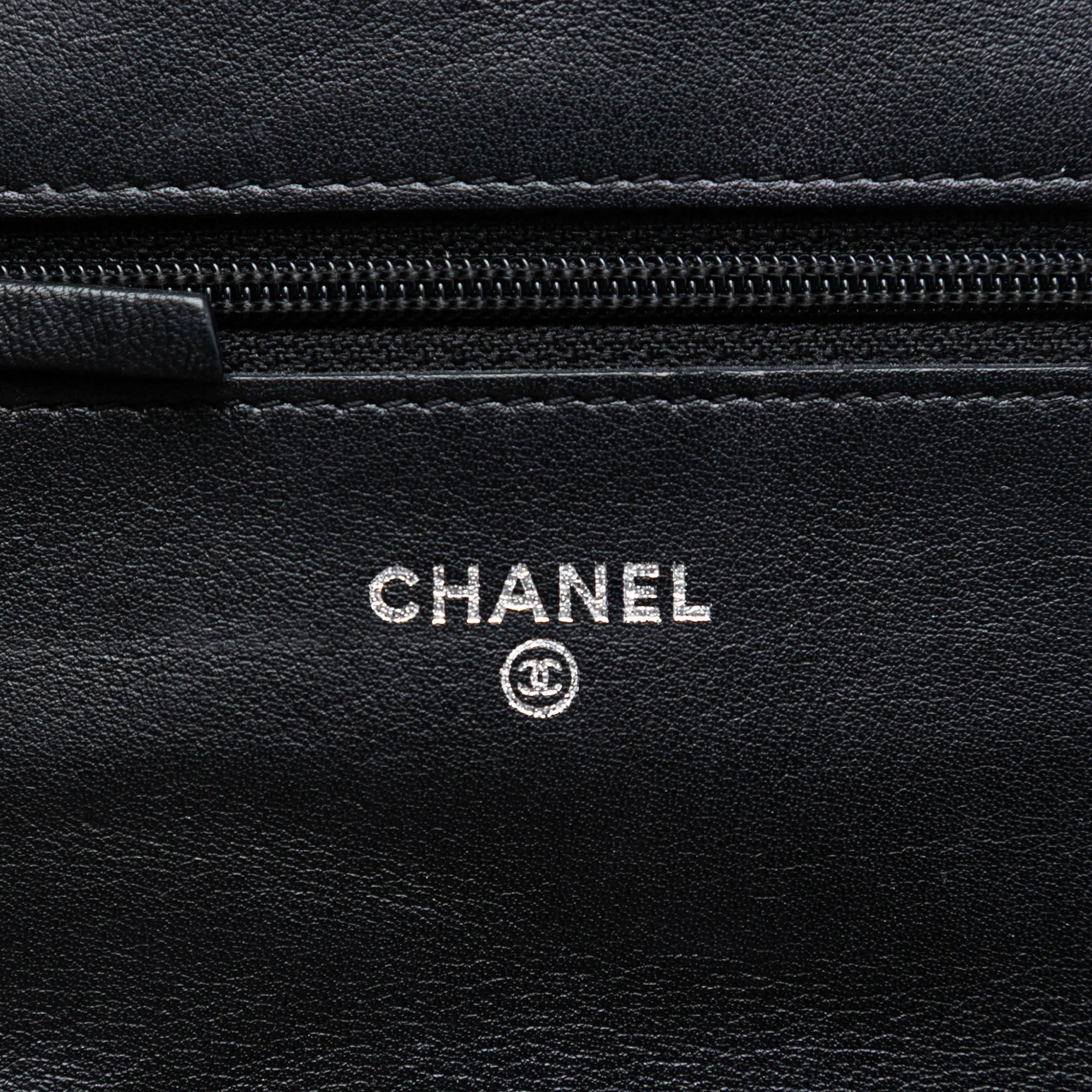 Chanel CC Caviar Wallet On Chain - image 5