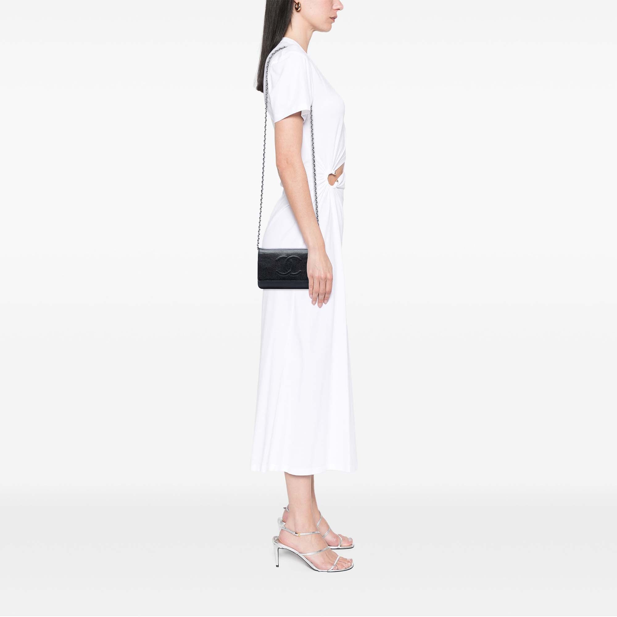 Chanel CC Caviar Wallet On Chain - image 6