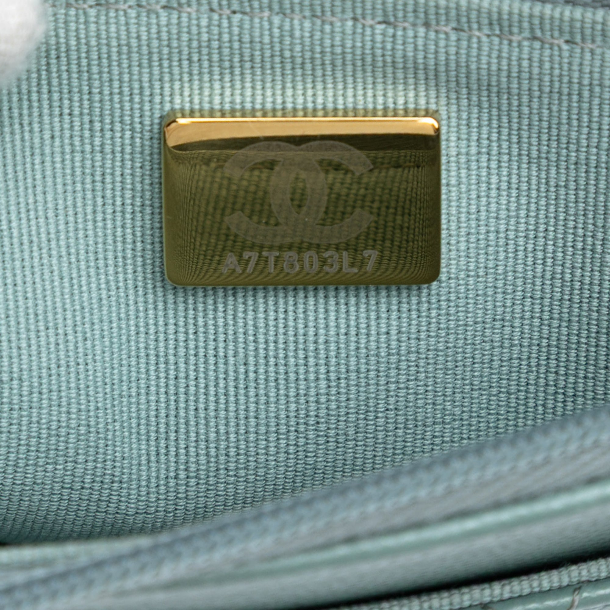 Chanel CC Quilted Caviar Wallet on Chain - image 6