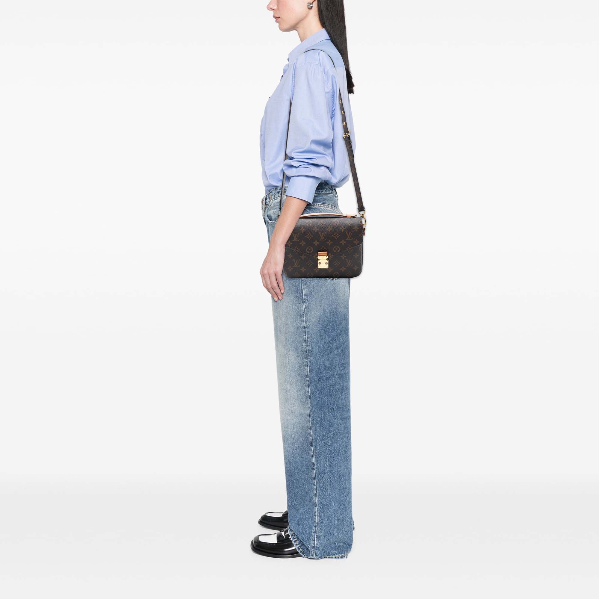 Louis Vuitton Monogram Pochette Metis - image 7