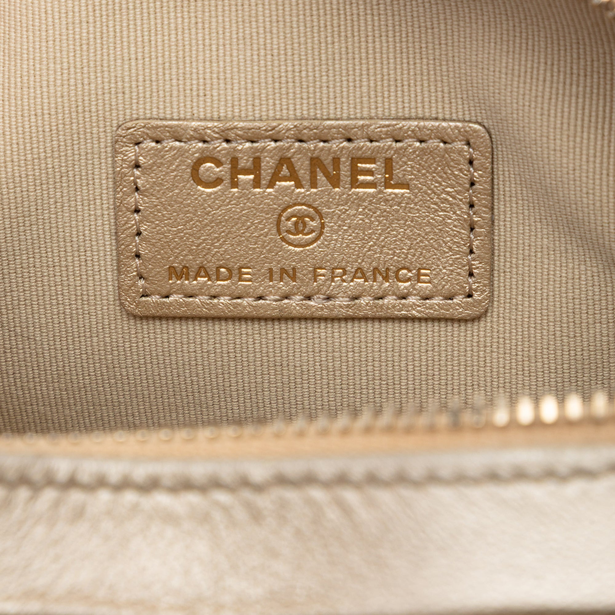 Chanel Mini Metallic Lambskin CC in Love Heart Crossbody - image 5