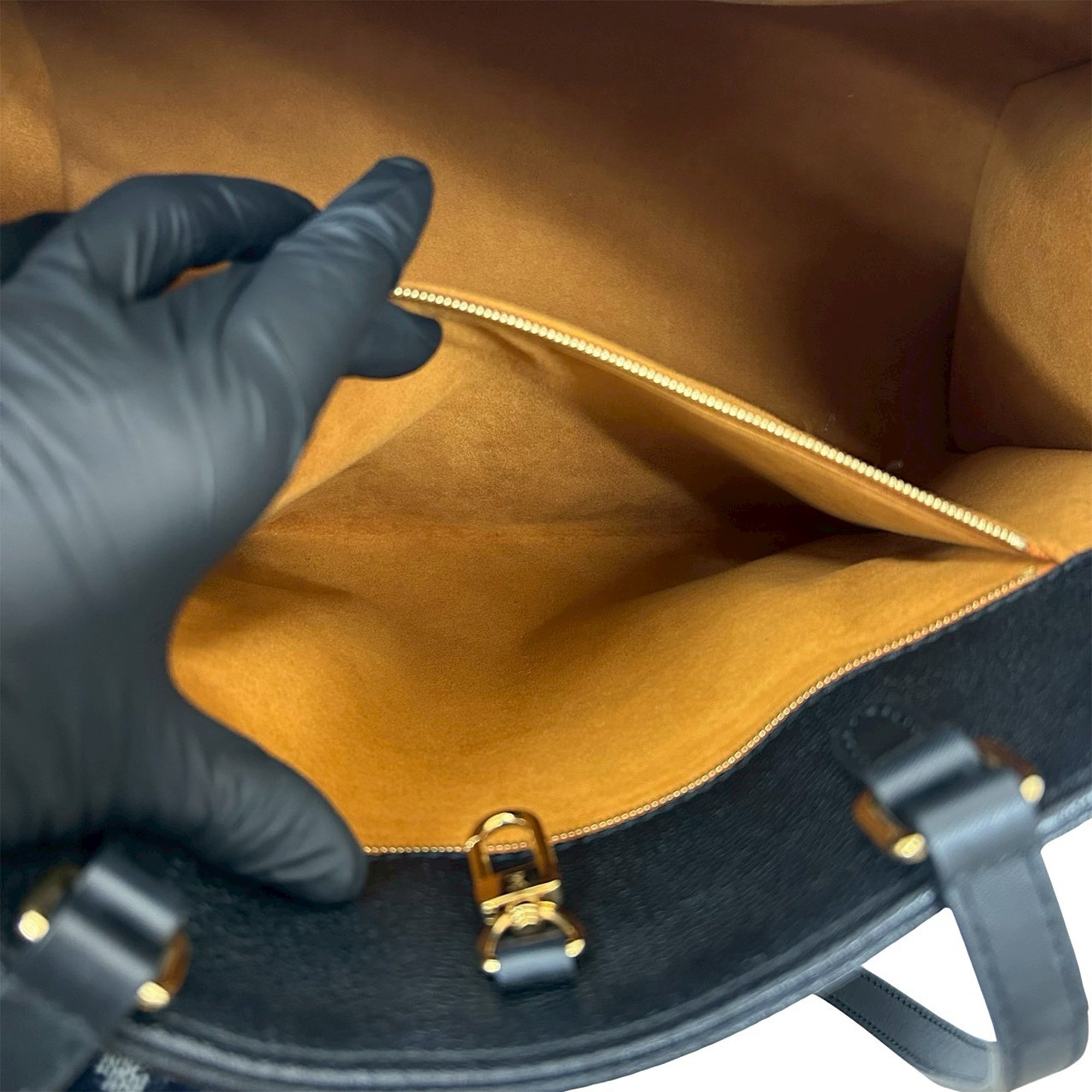 Louis Vuitton Monogram Empreinte Onthego GM - image 4