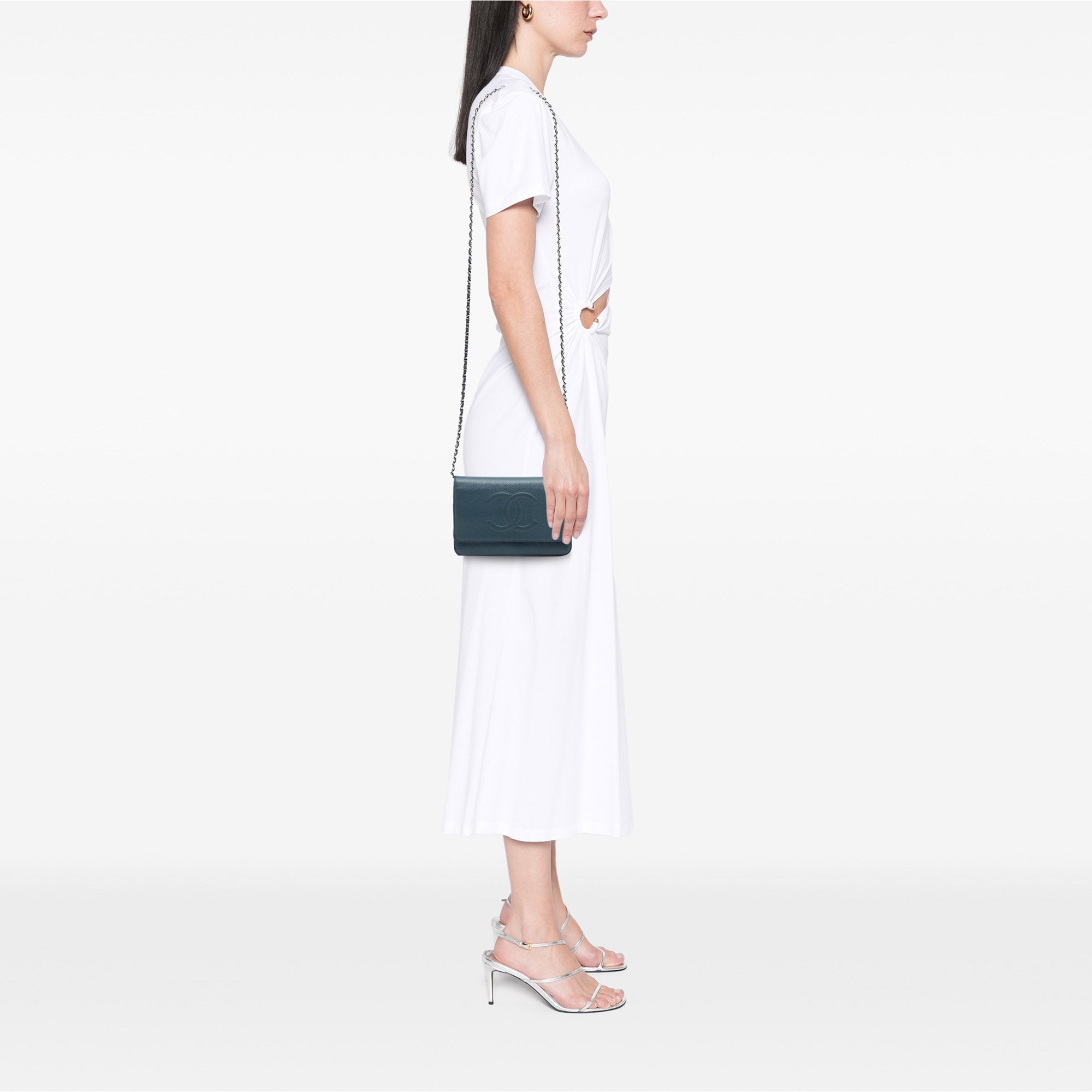 Chanel CC Caviar Wallet On Chain - image 6