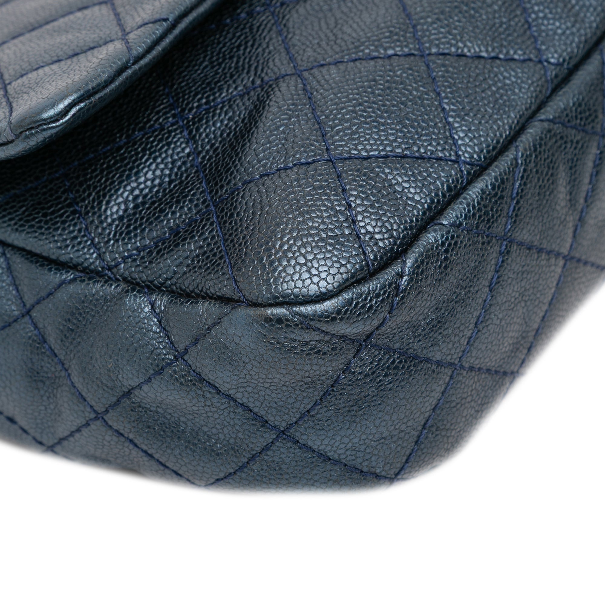 Chanel Jumbo Quilted Iridescent Caviar Easy Flap - image 10