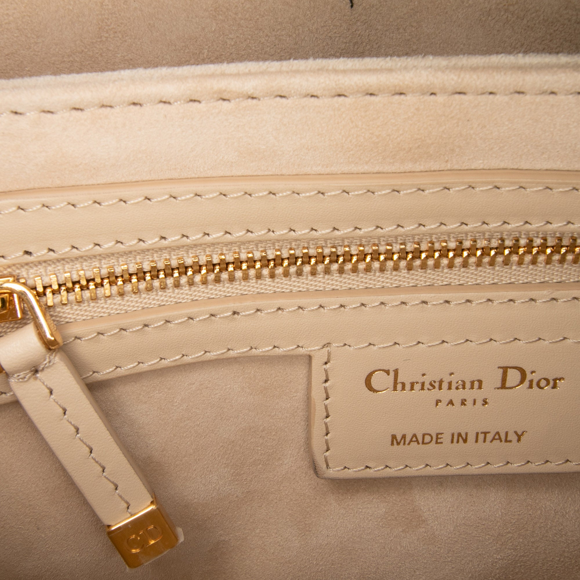 Dior Leather CD Signature Flap - image 7