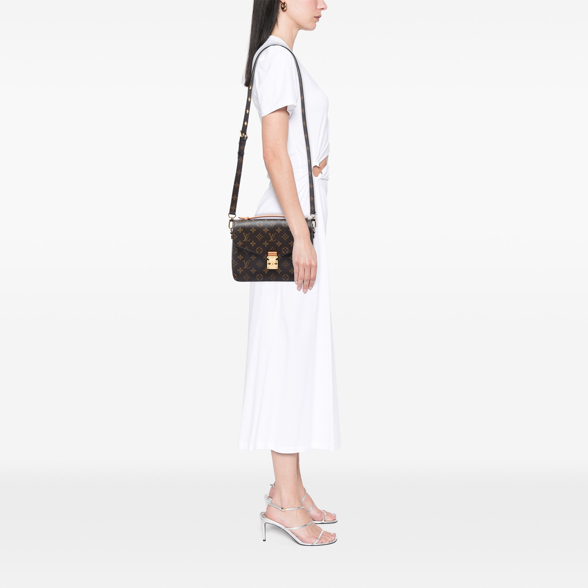 Louis Vuitton Monogram Pochette Metis - image 5