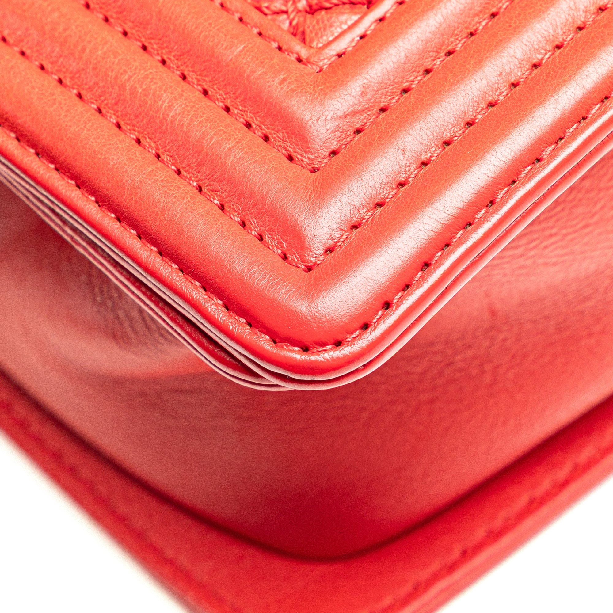 Chanel Old Medium Calfskin Double Stitch Boy Flap - image 11