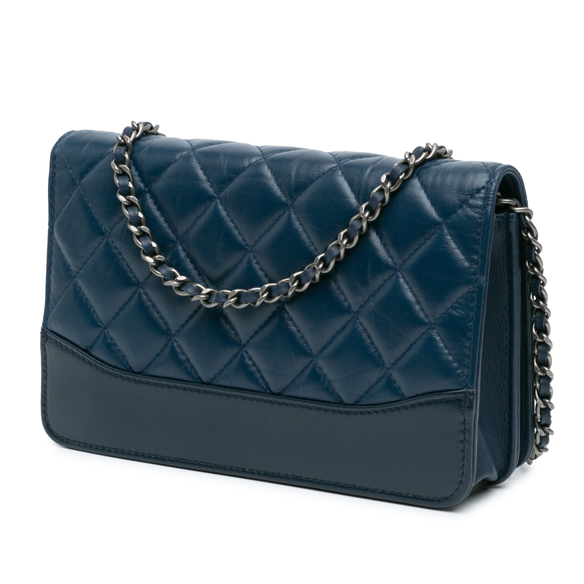 Chanel Quilted Aged Calfskin Gabrielle Wallet On Chain - image 2